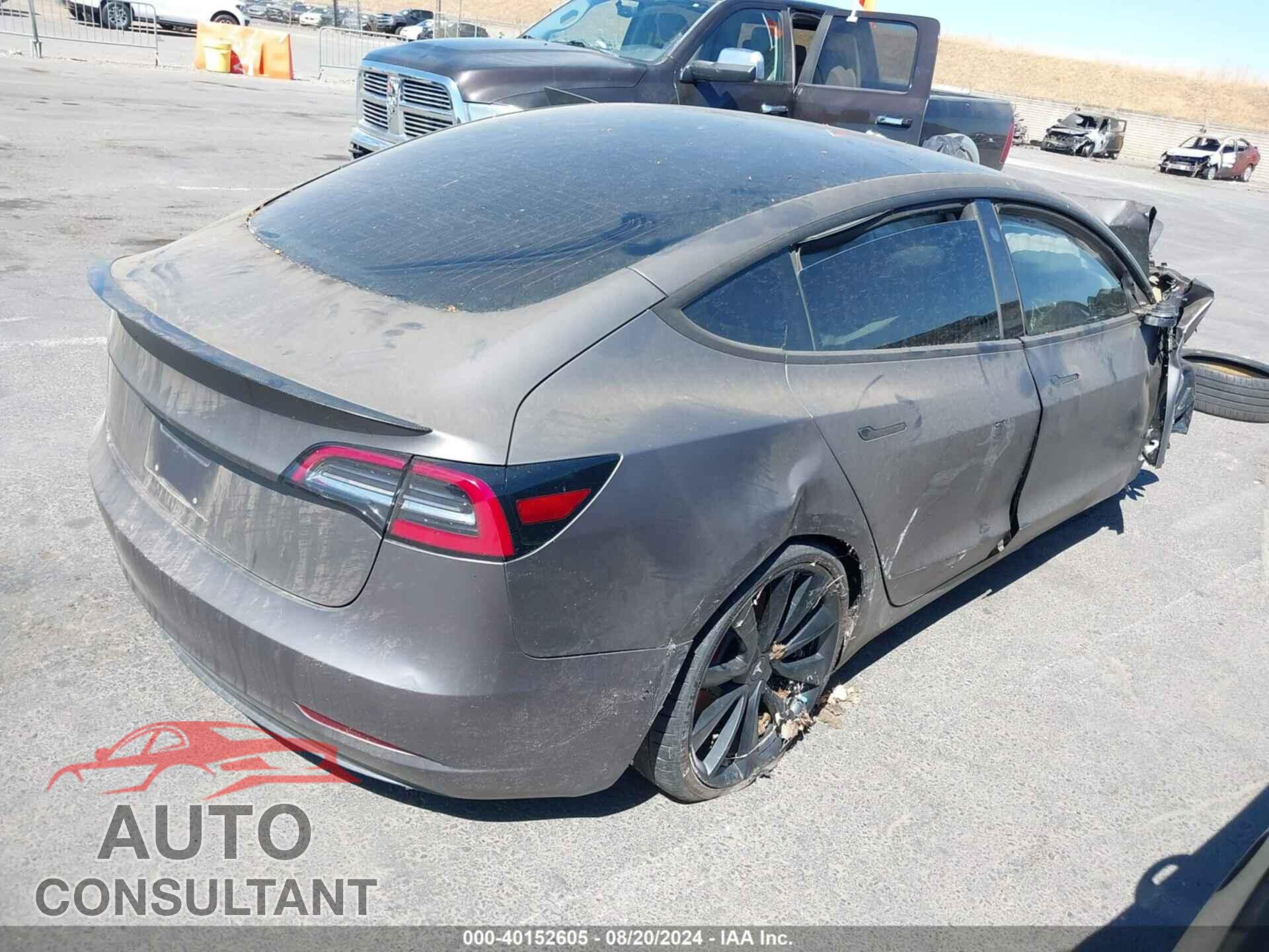 TESLA MODEL 3 2018 - 5YJ3E1EB3JF072456