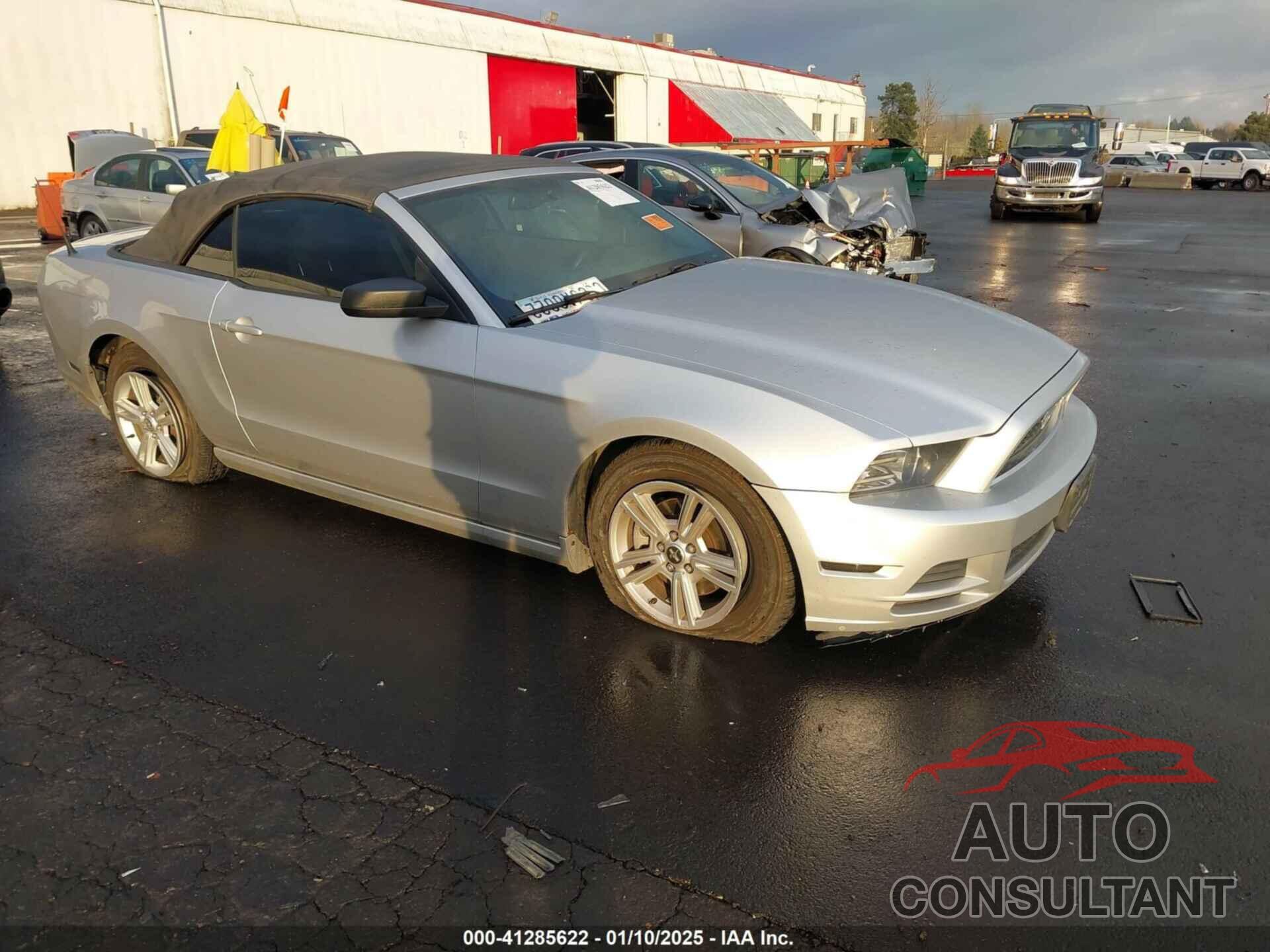 FORD MUSTANG 2014 - 1ZVBP8EM4E5234101