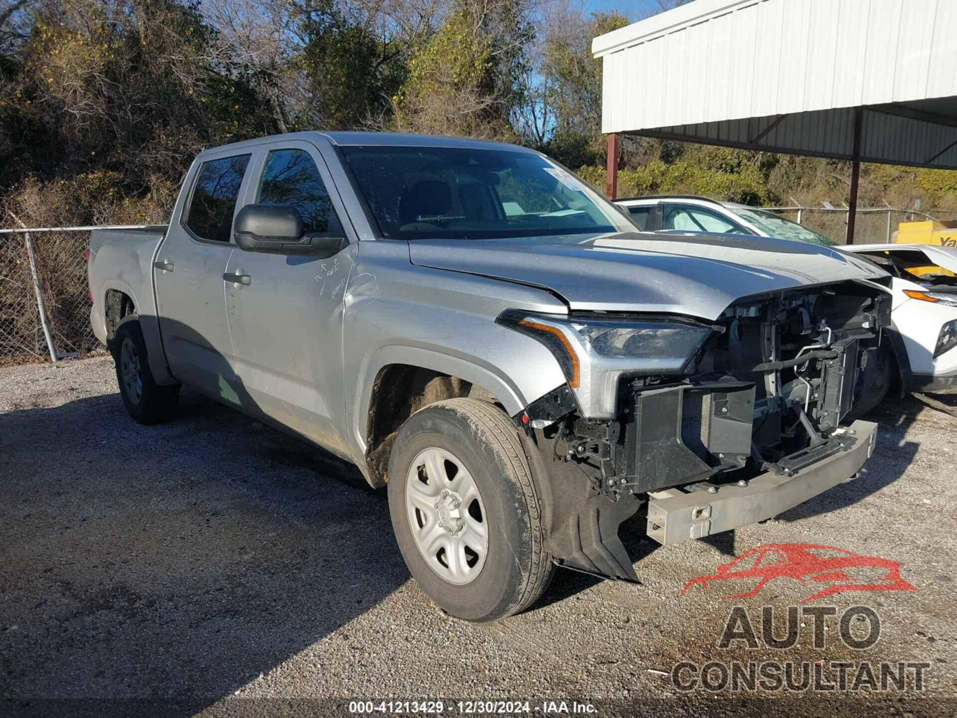 TOYOTA TUNDRA 2023 - 5TFKB5AB5PX023727