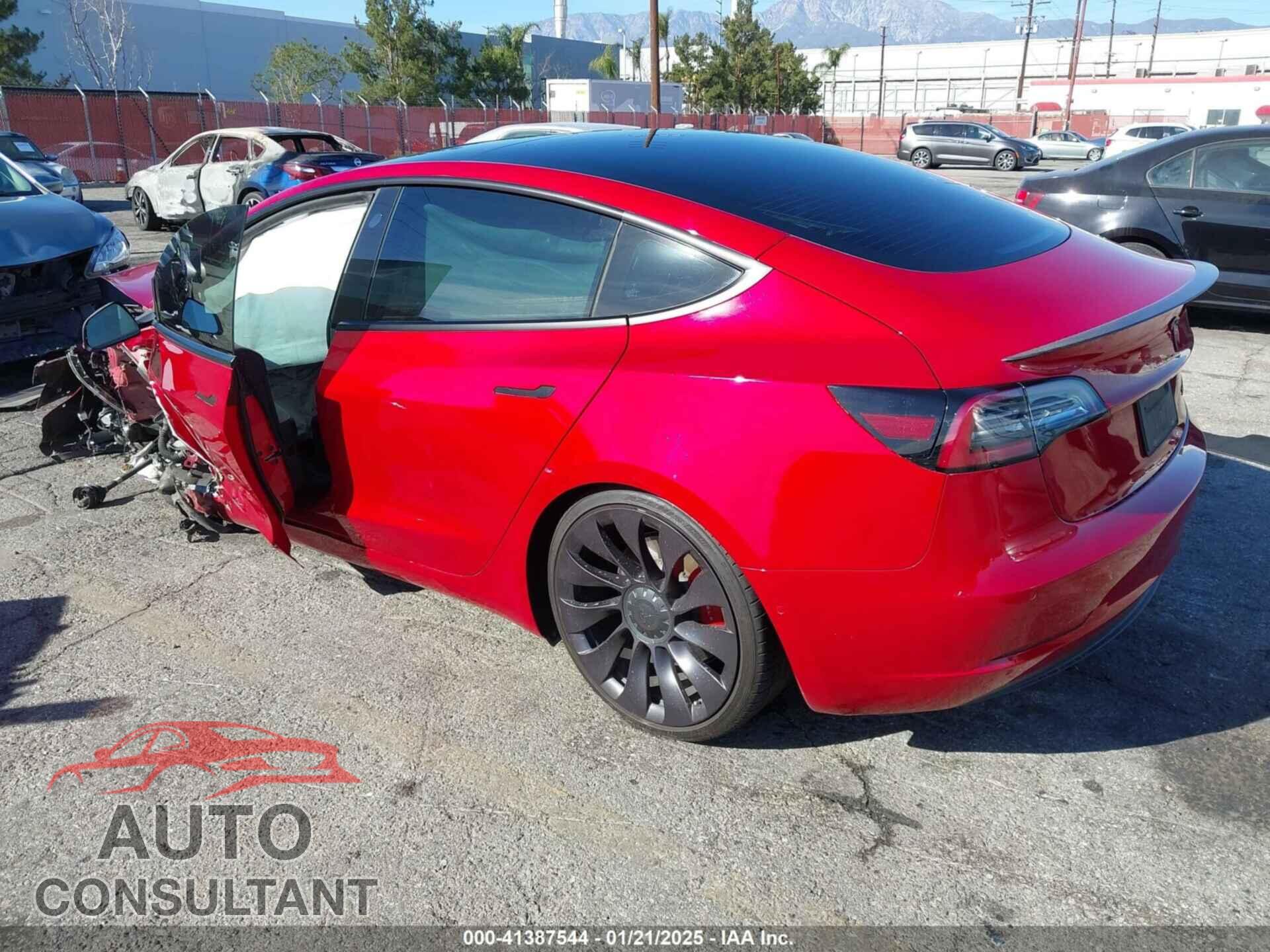 TESLA MODEL 3 2021 - 5YJ3E1EC7MF997237