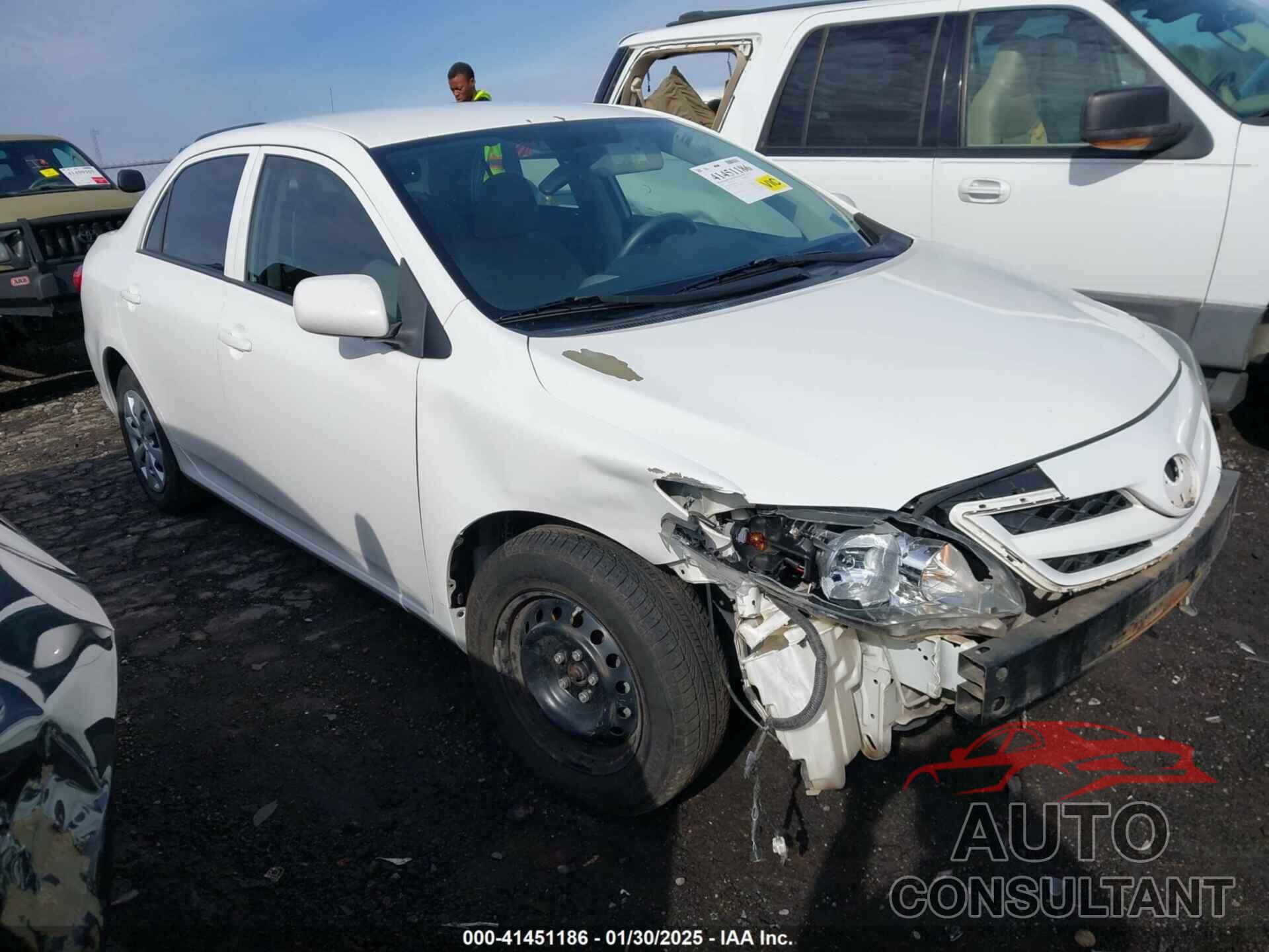 TOYOTA COROLLA 2013 - 5YFBU4EE9DP089670