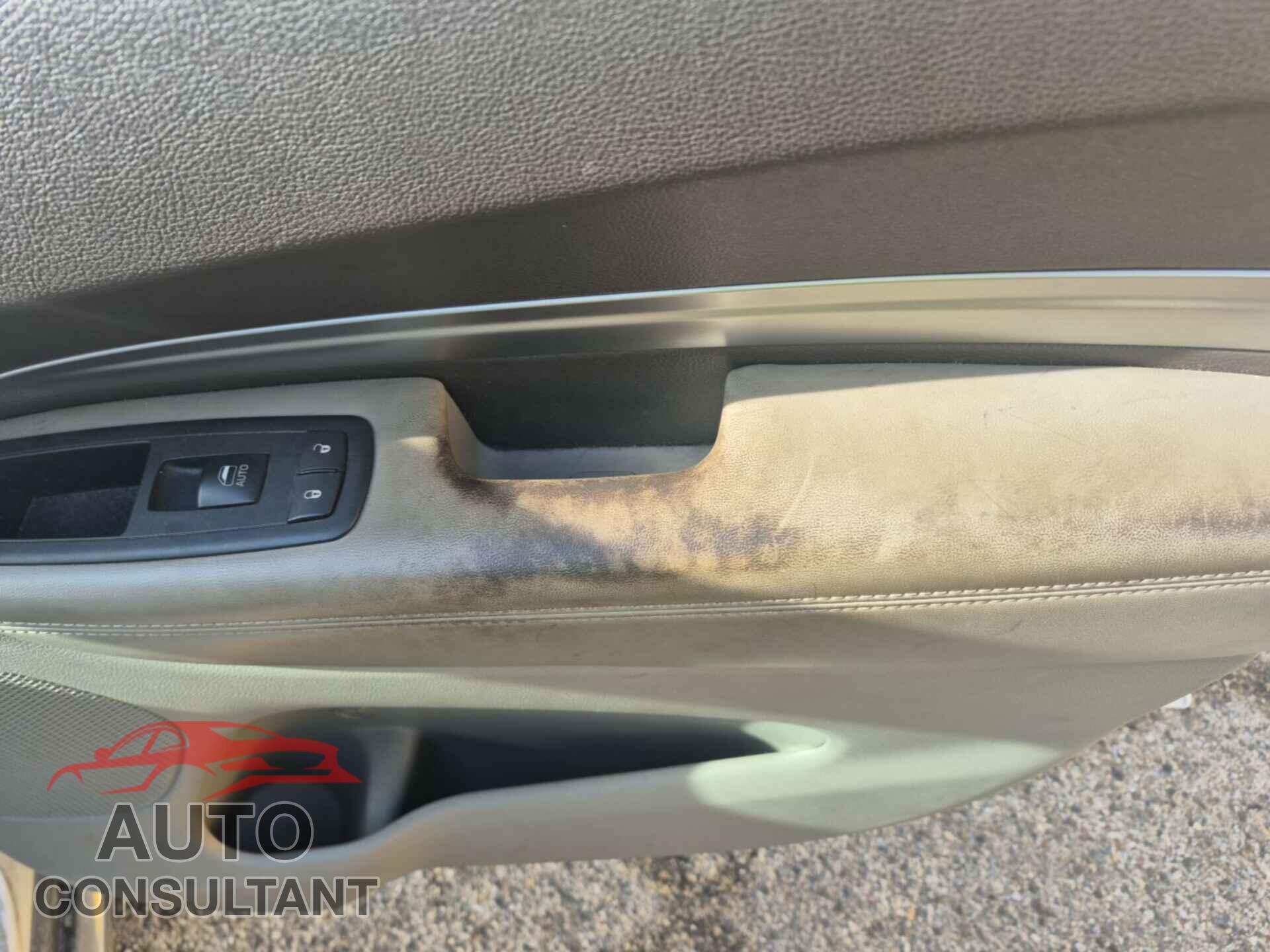 DODGE DURANGO 2013 - 1C4RDJAGXDC671709