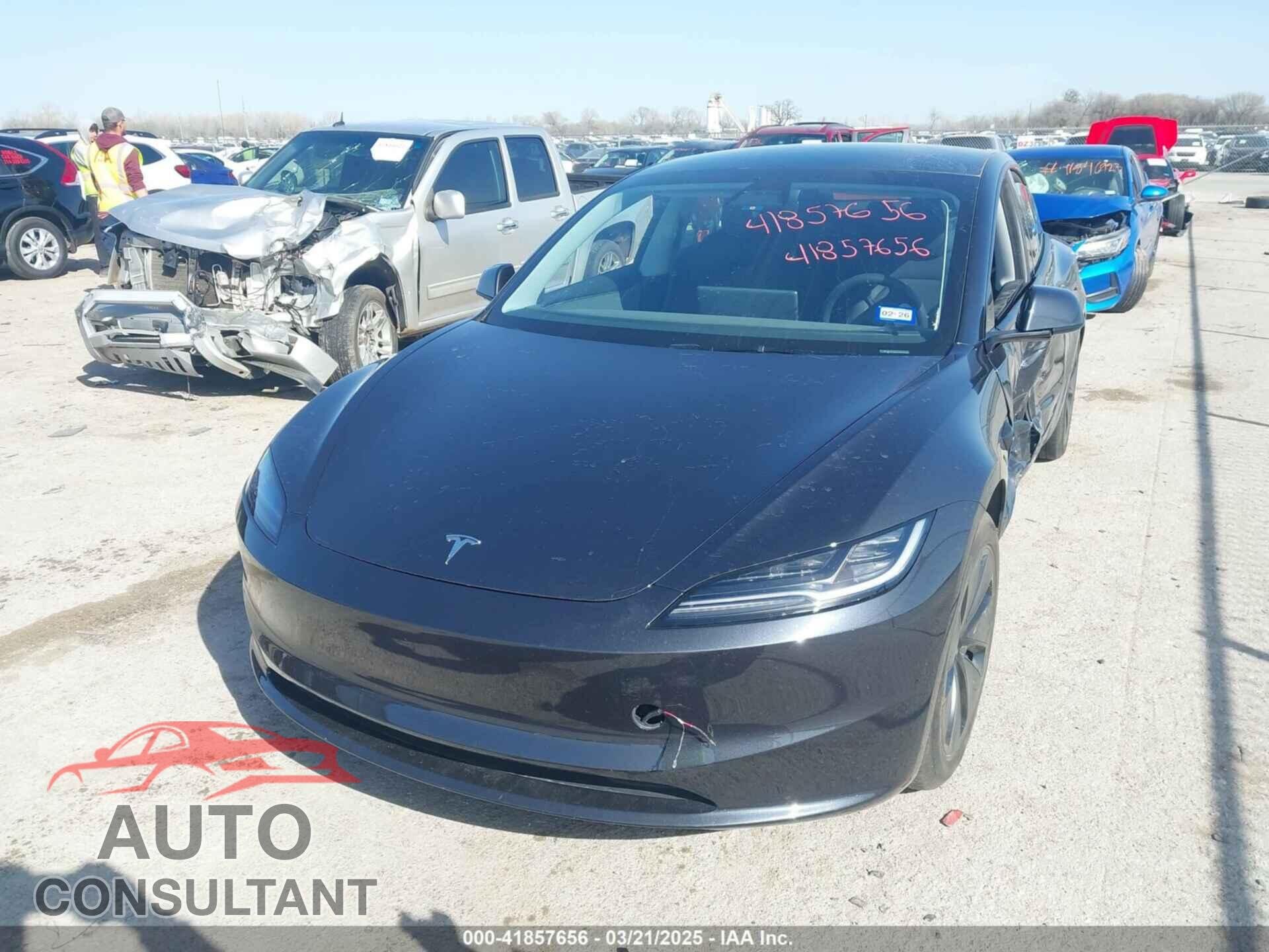 TESLA MODEL 3 2024 - 5YJ3E1EA7RF721467