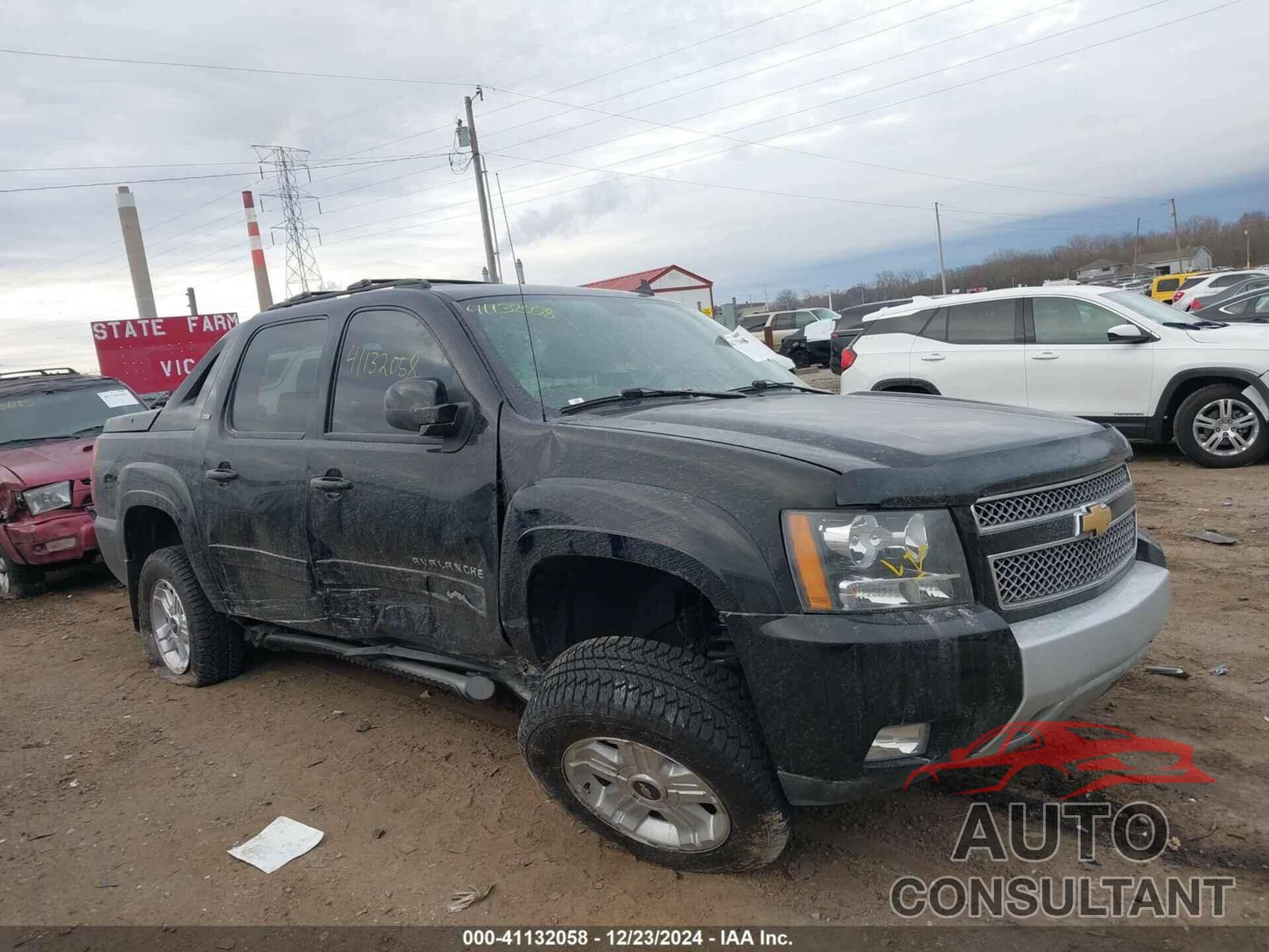 CHEVROLET AVALANCHE 1500 2012 - 3GNTKFE70CG216034