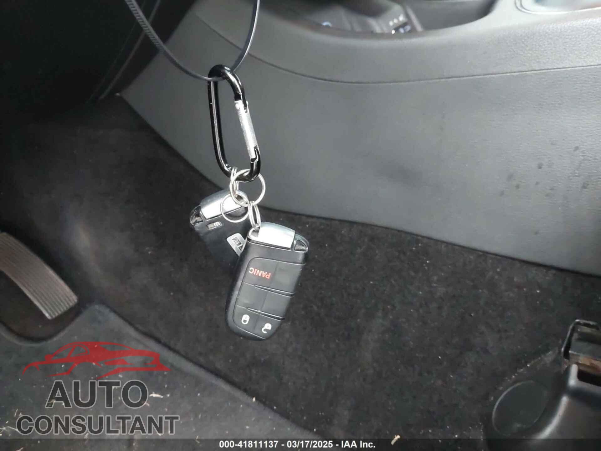 DODGE DURANGO 2015 - 1C4RDJAG8FC695994