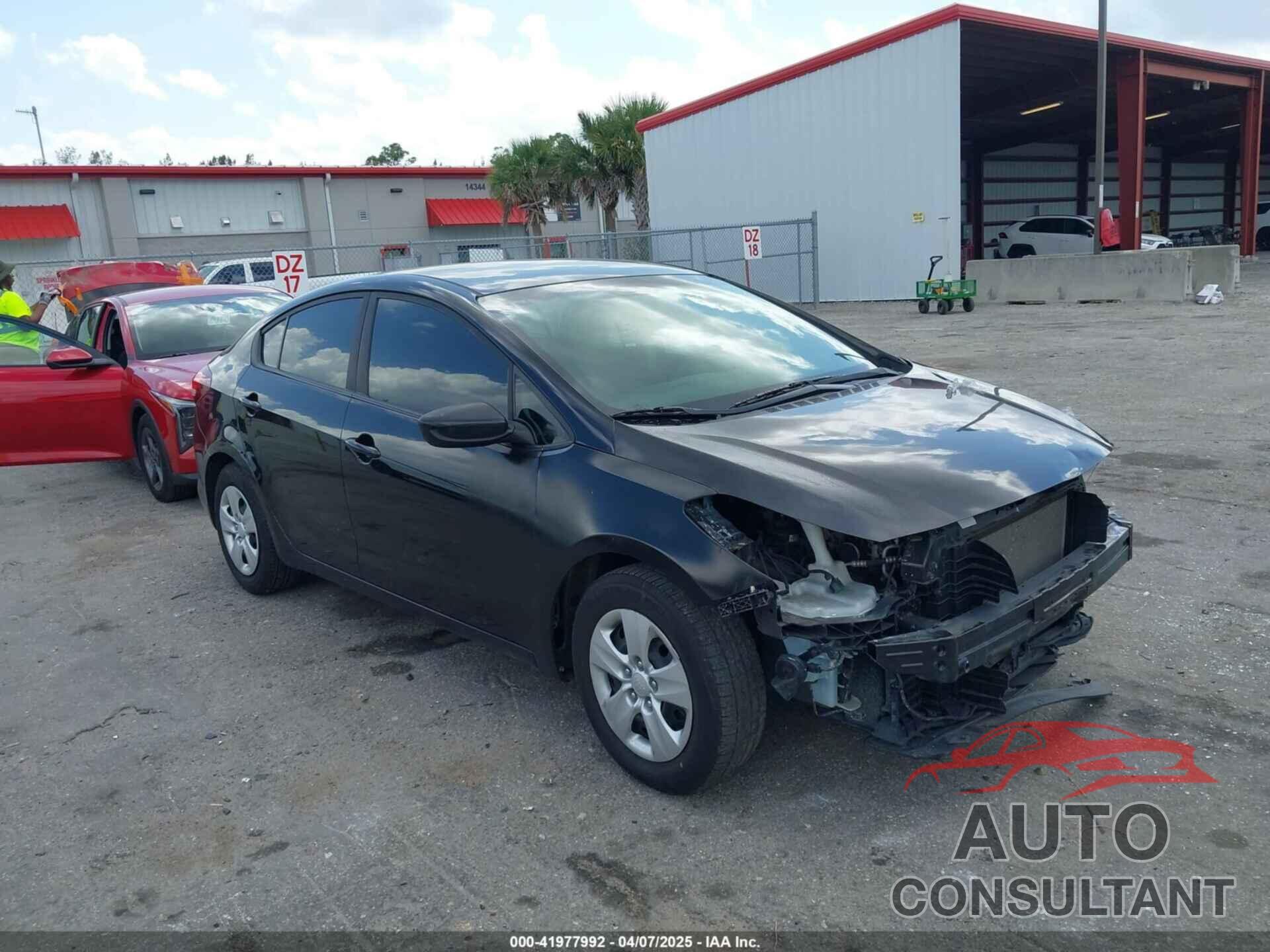 KIA FORTE 2018 - 3KPFK4A78JE227114