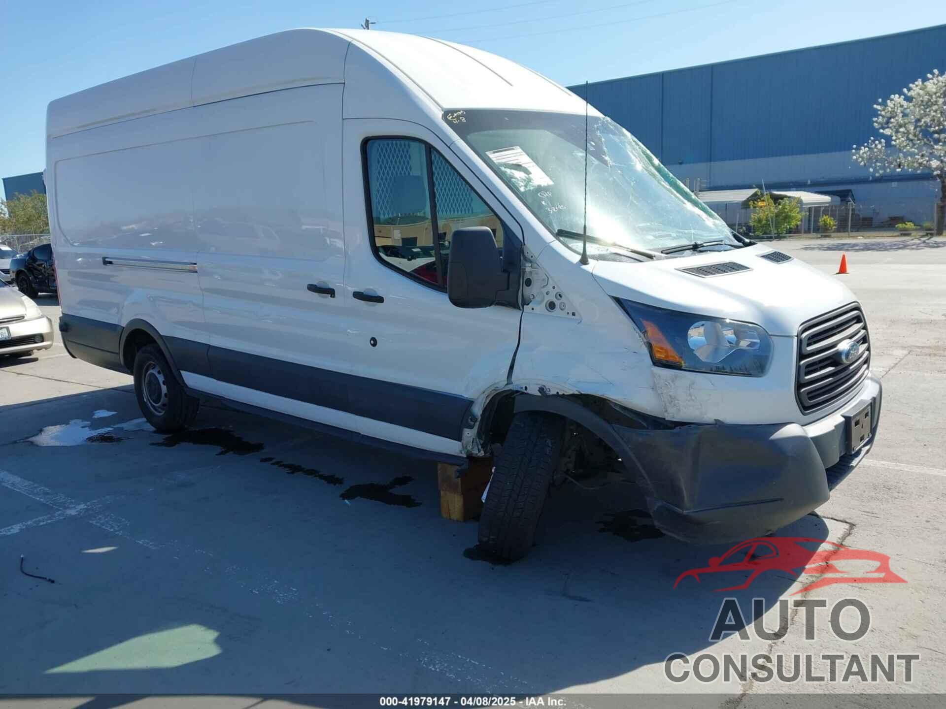 FORD TRANSIT-250 2018 - 1FTYR3XM0JKB05503
