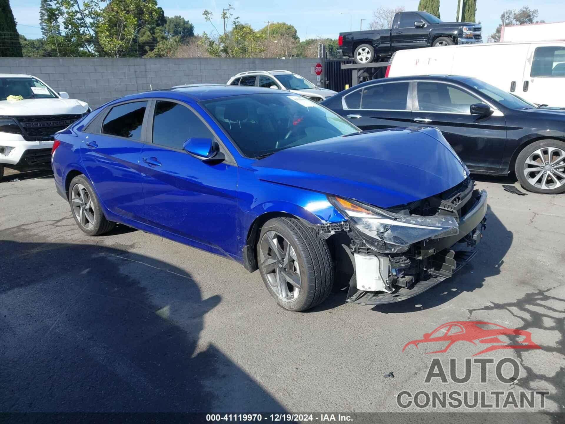 HYUNDAI ELANTRA 2023 - KMHLS4AG4PU521876