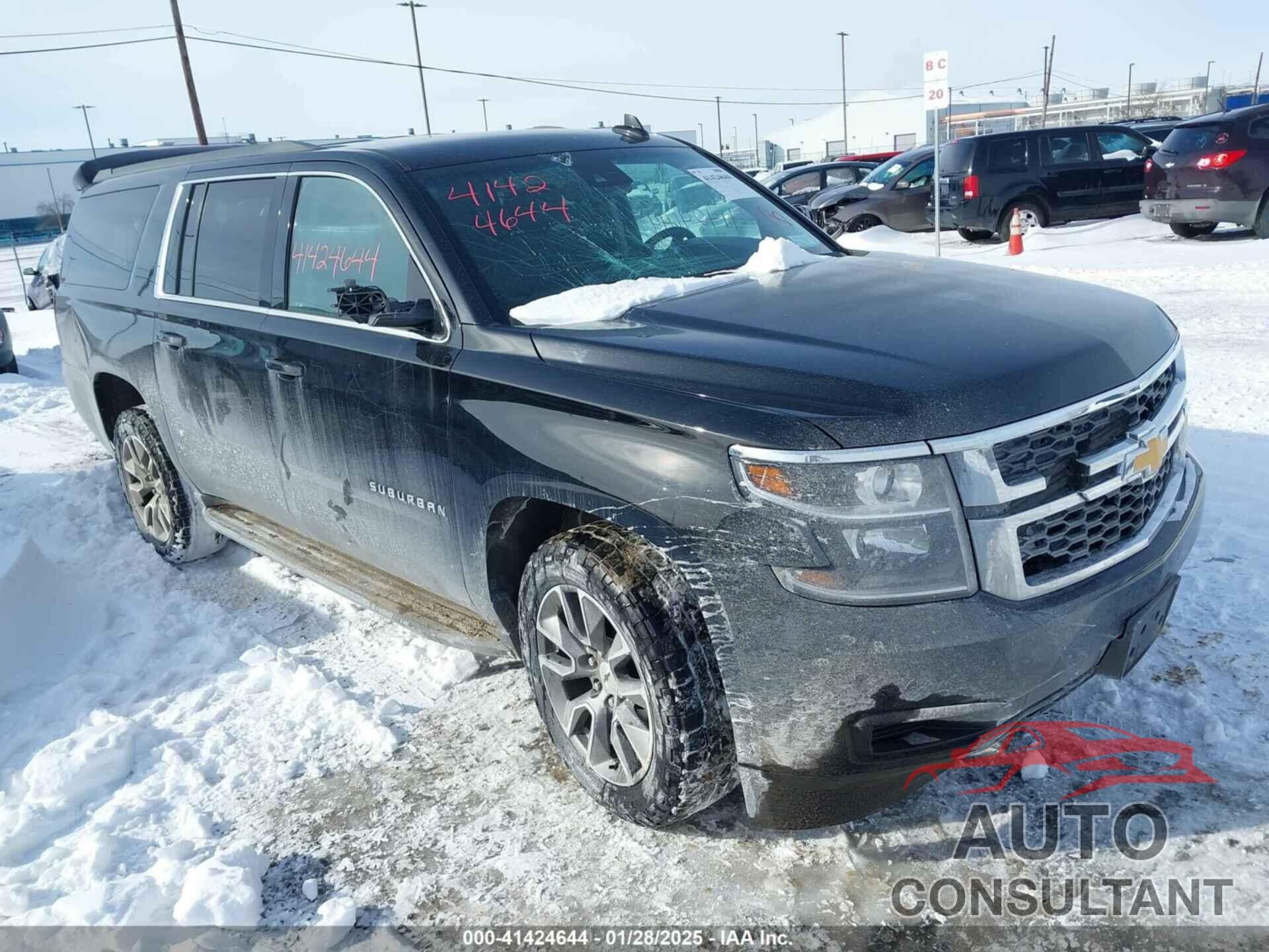 CHEVROLET SUBURBAN 2017 - 1GNSKGKC0HR282237