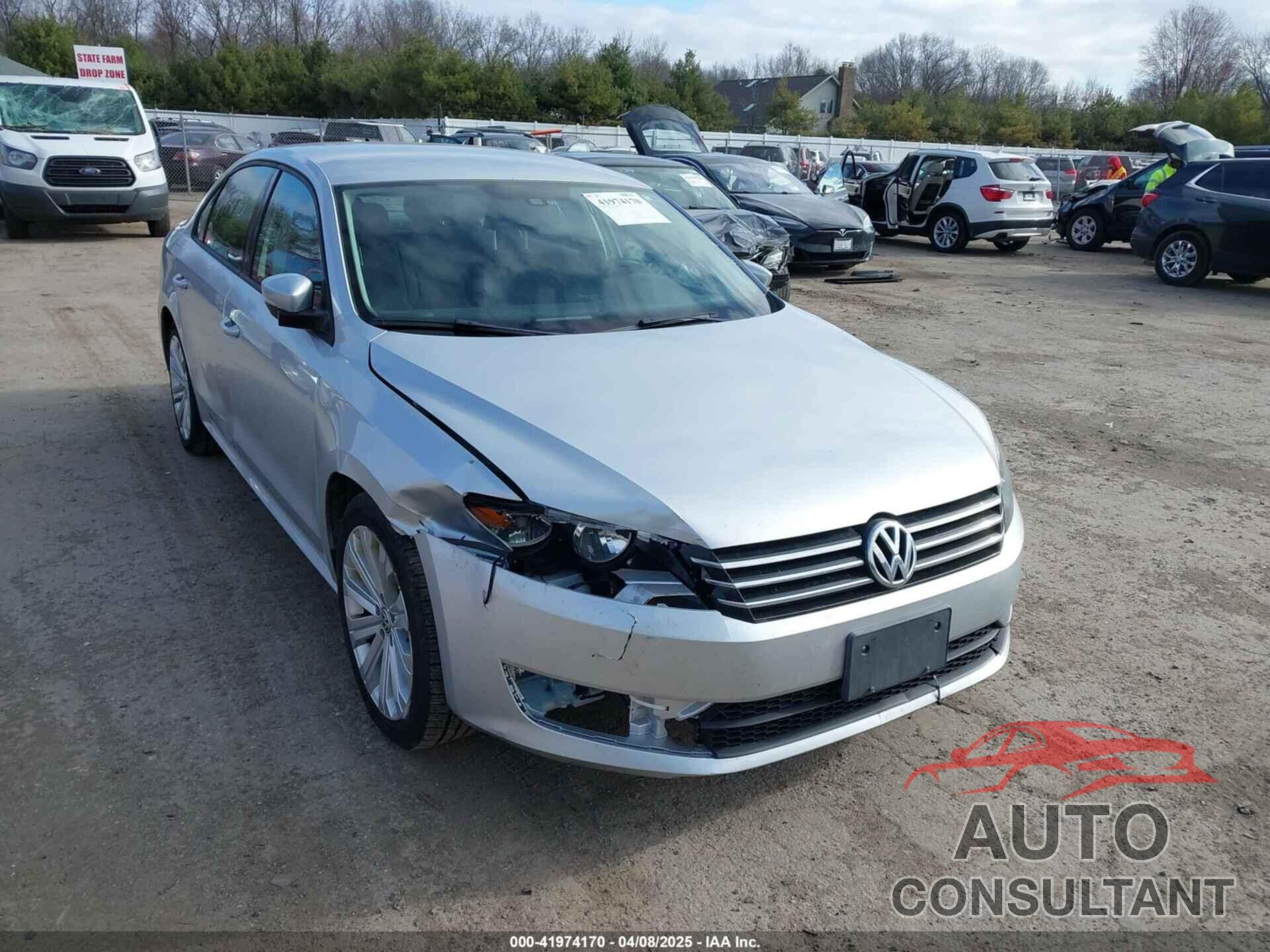 VOLKSWAGEN PASSAT 2014 - 1VWAP7A38EC023630