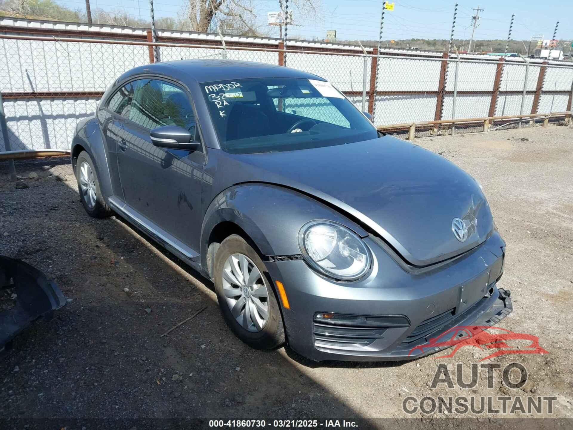 VOLKSWAGEN BEETLE 2019 - 3VWFD7AT3KM707221