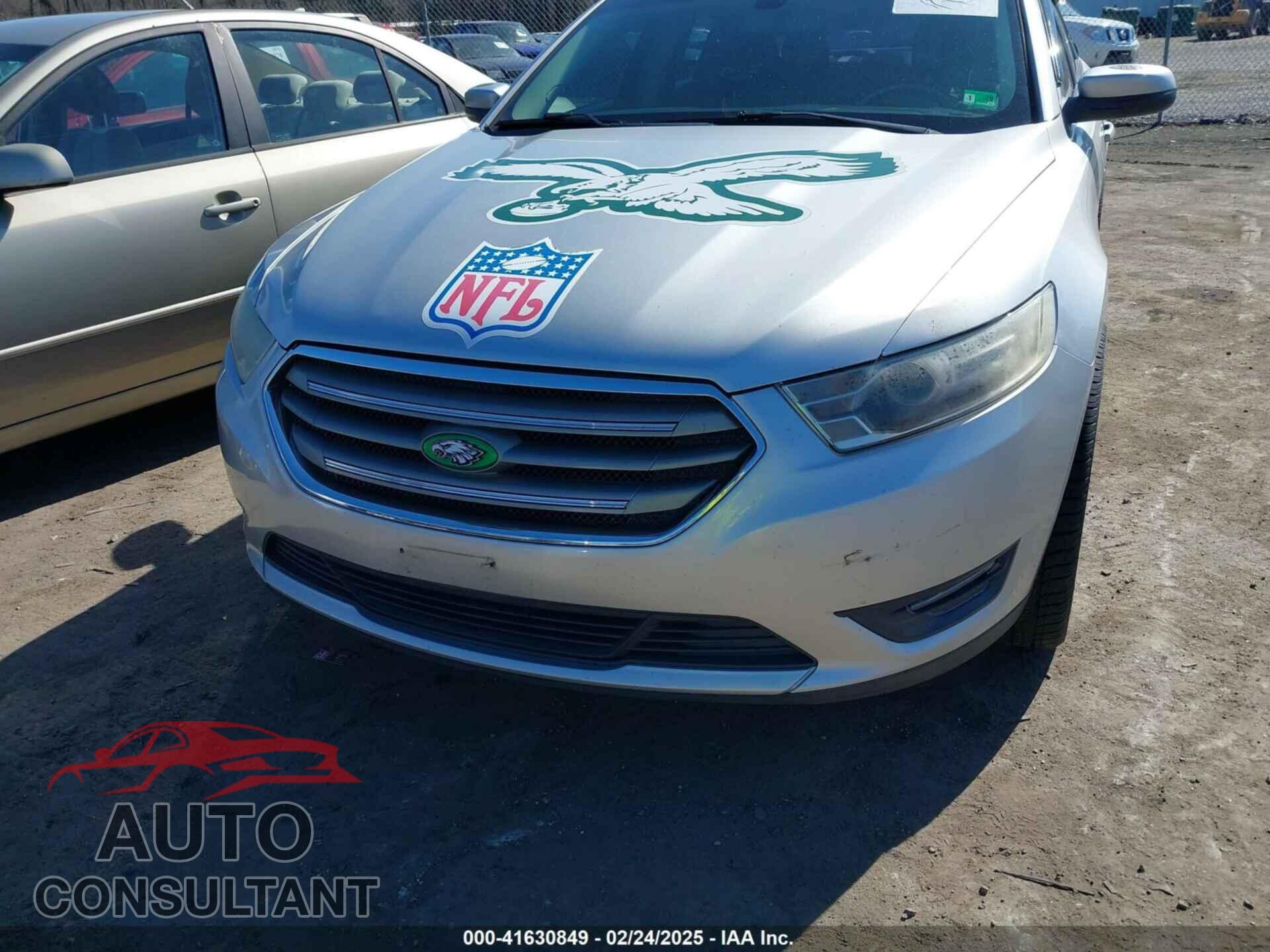 FORD TAURUS 2014 - 1FAHP2E84EG116637
