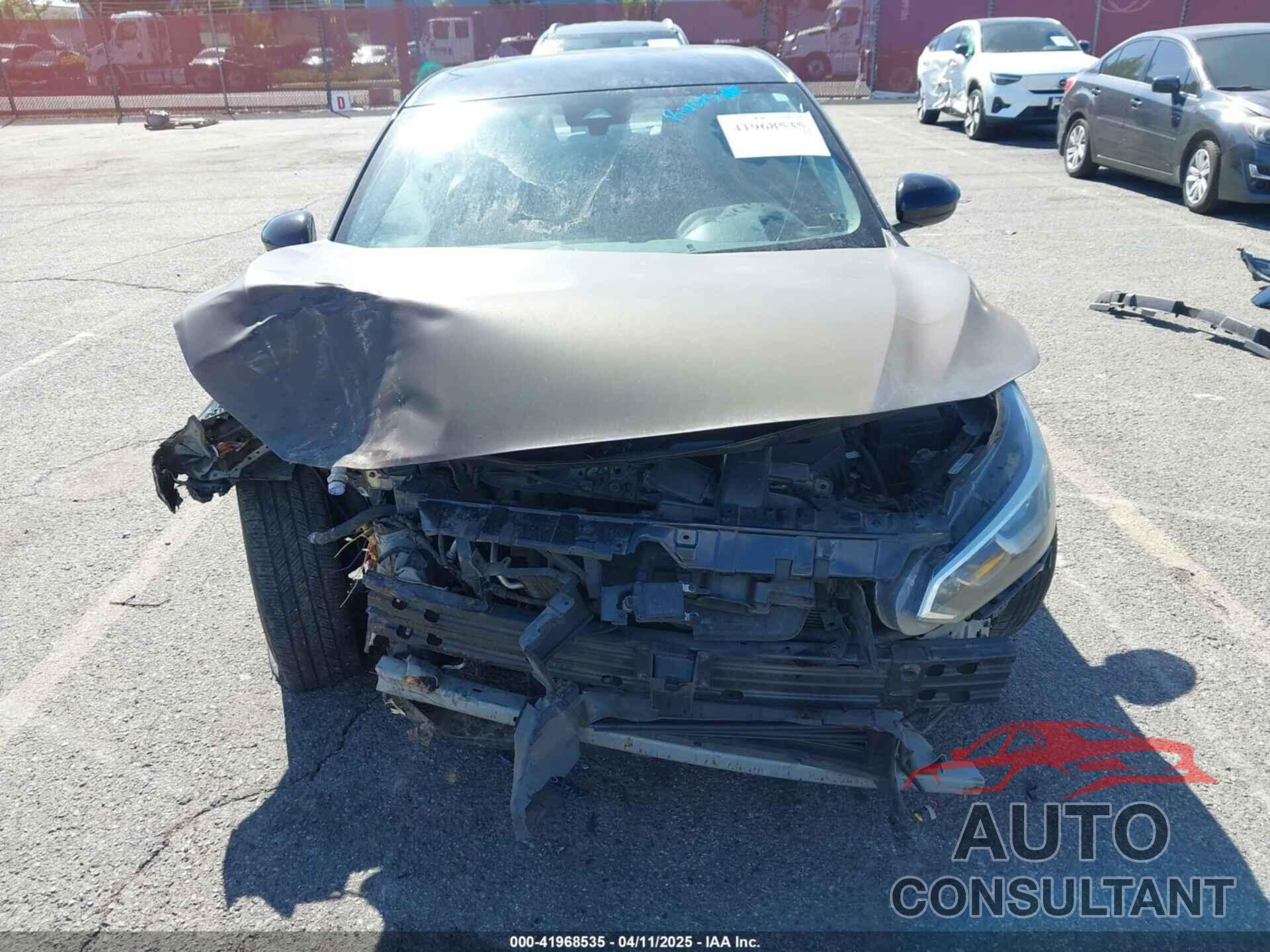 NISSAN SENTRA 2022 - 3N1AB8CV6NY215788