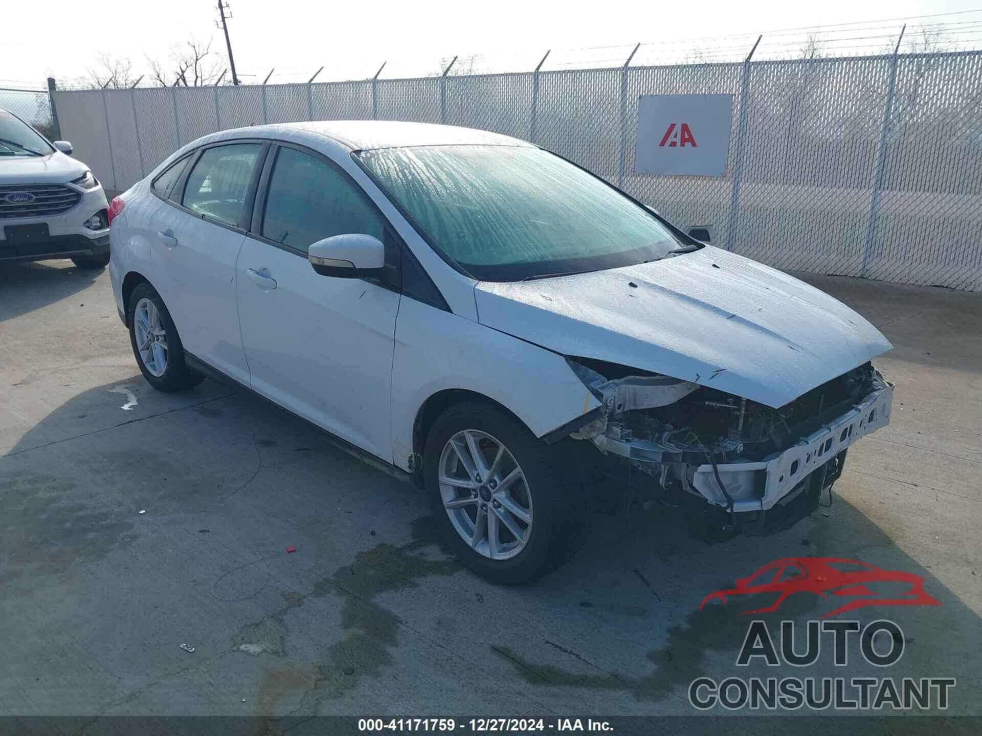 FORD FOCUS 2017 - 1FADP3F21HL212767