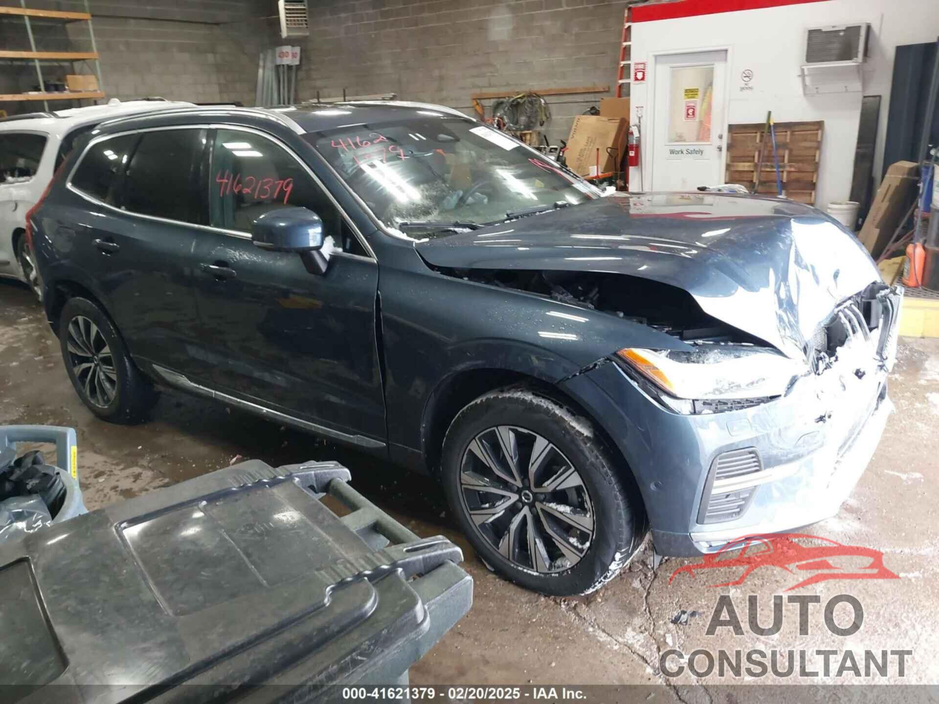 VOLVO XC60 2023 - YV4L12RN7P1244704