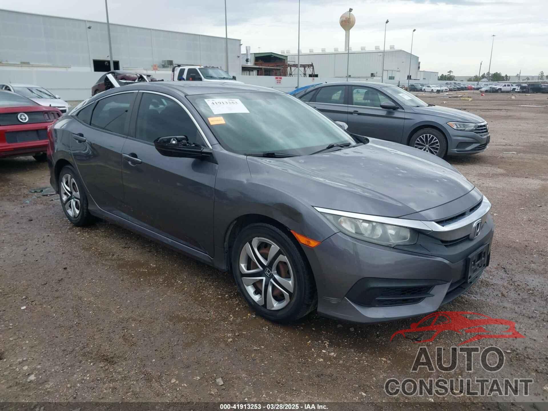 HONDA CIVIC 2018 - 2HGFC2F58JH596666
