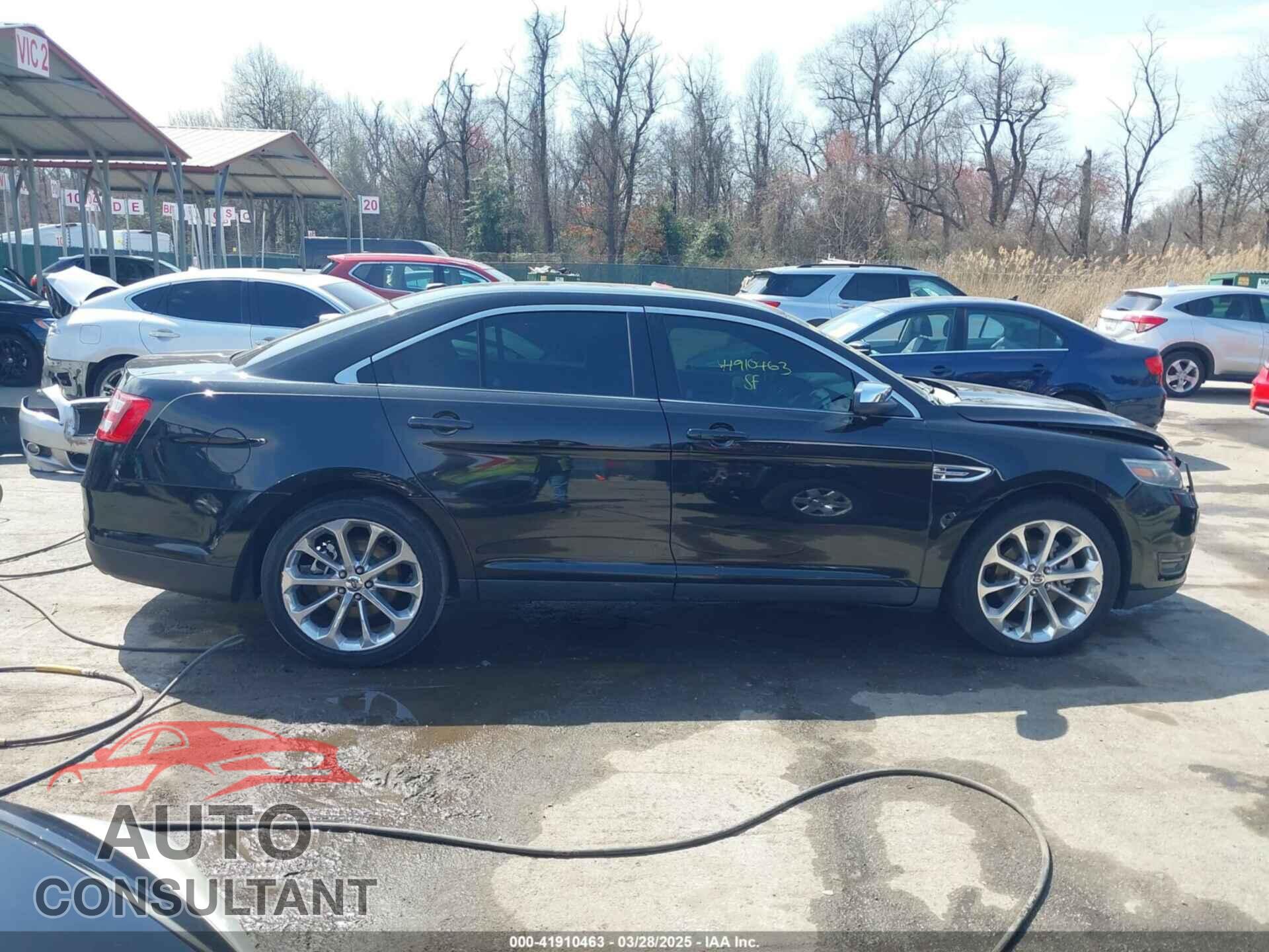 FORD TAURUS 2014 - 1FAHP2F80EG104984
