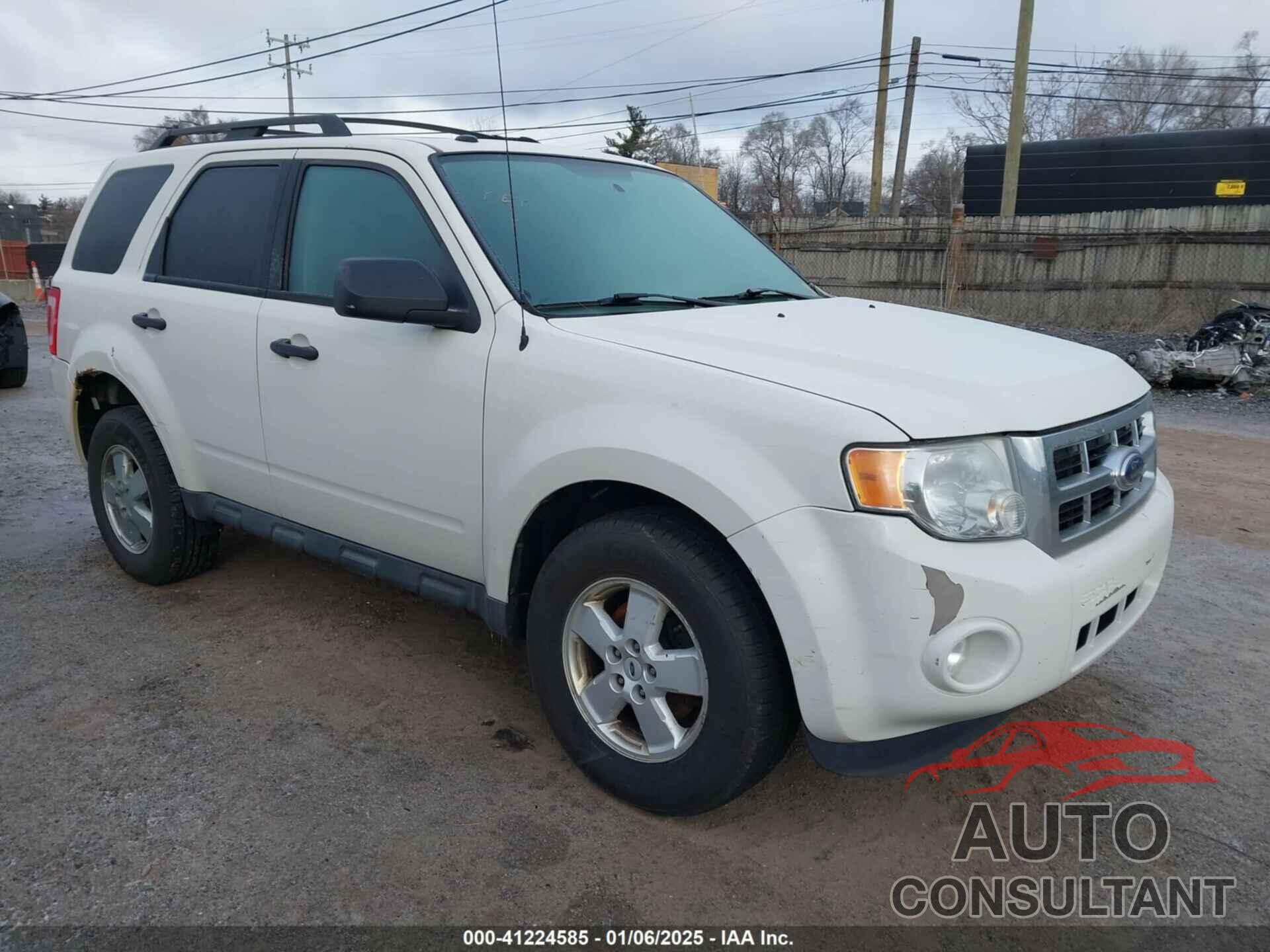 FORD ESCAPE 2010 - 1FMCU0D77AKA31935