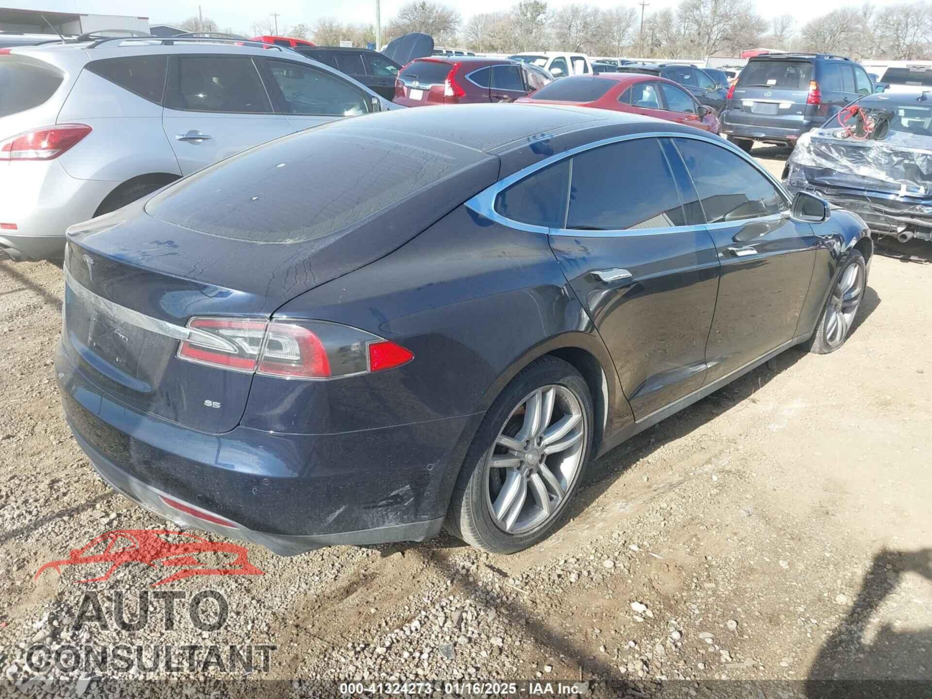 TESLA MODEL S 2014 - 5YJSA1H19EFP60722