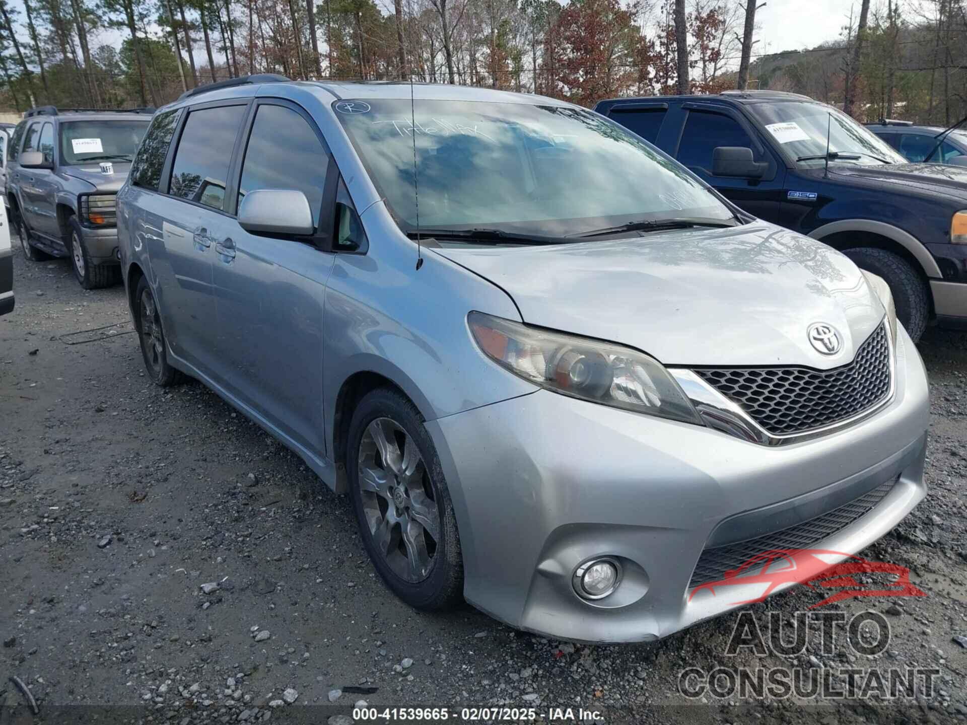 TOYOTA SIENNA 2011 - 5TDXK3DC3BS049935