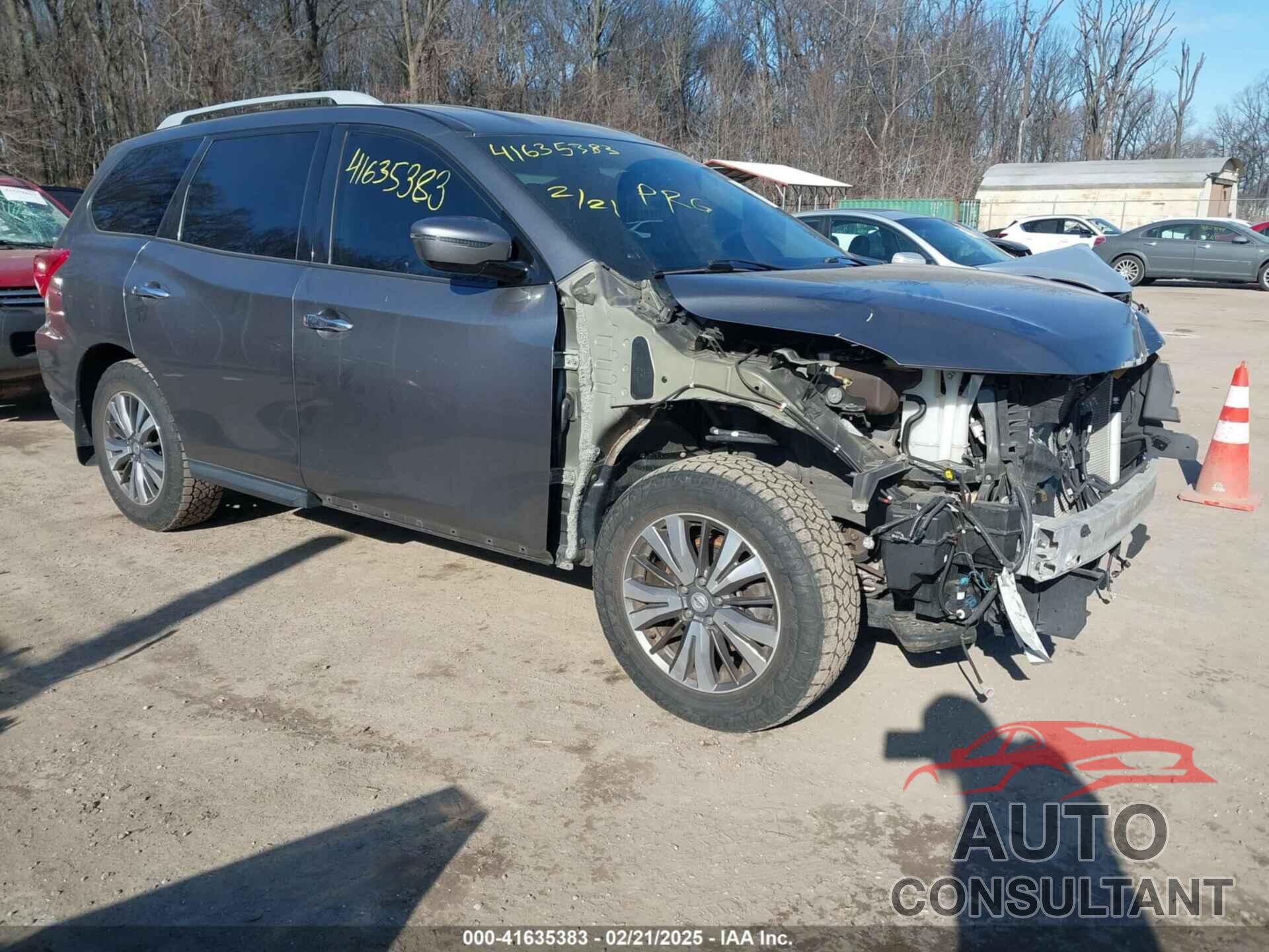 NISSAN PATHFINDER 2017 - 5N1DR2MM7HC669307