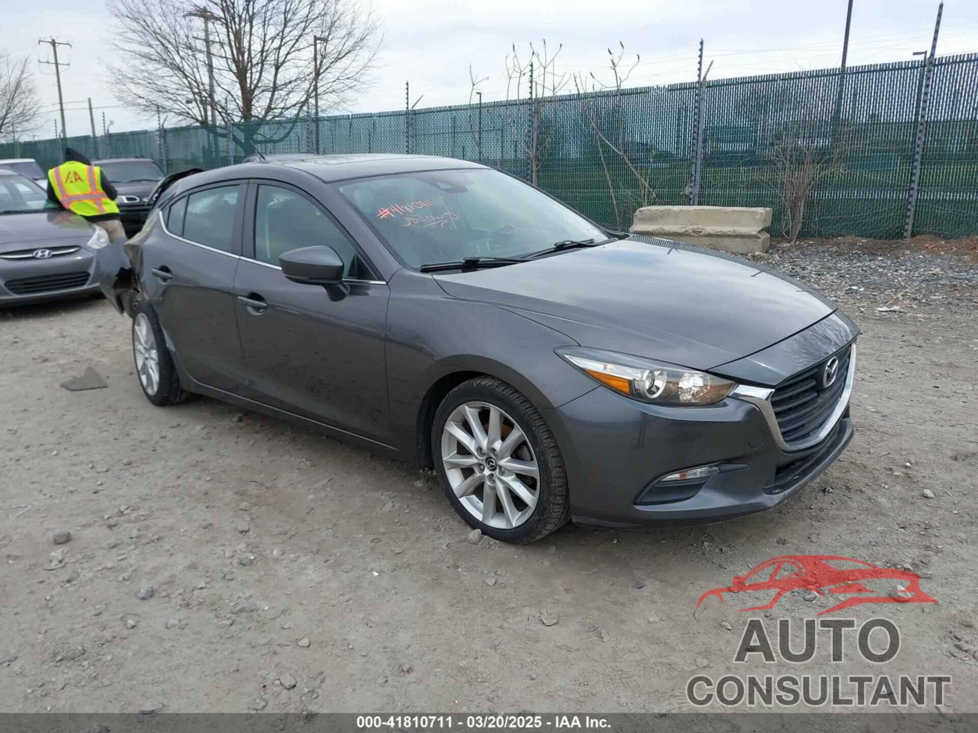 MAZDA MAZDA3 2017 - 3MZBN1L34HM139754