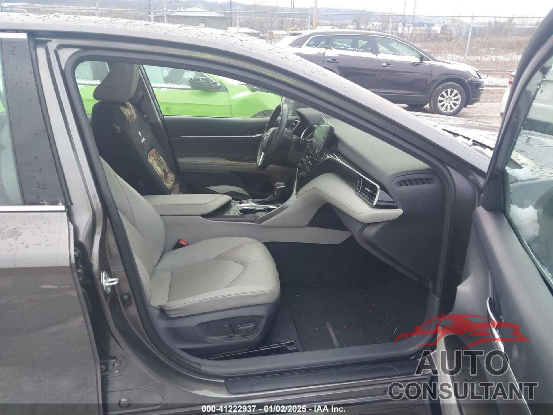 TOYOTA CAMRY 2022 - 4T1F31AK5NU589792