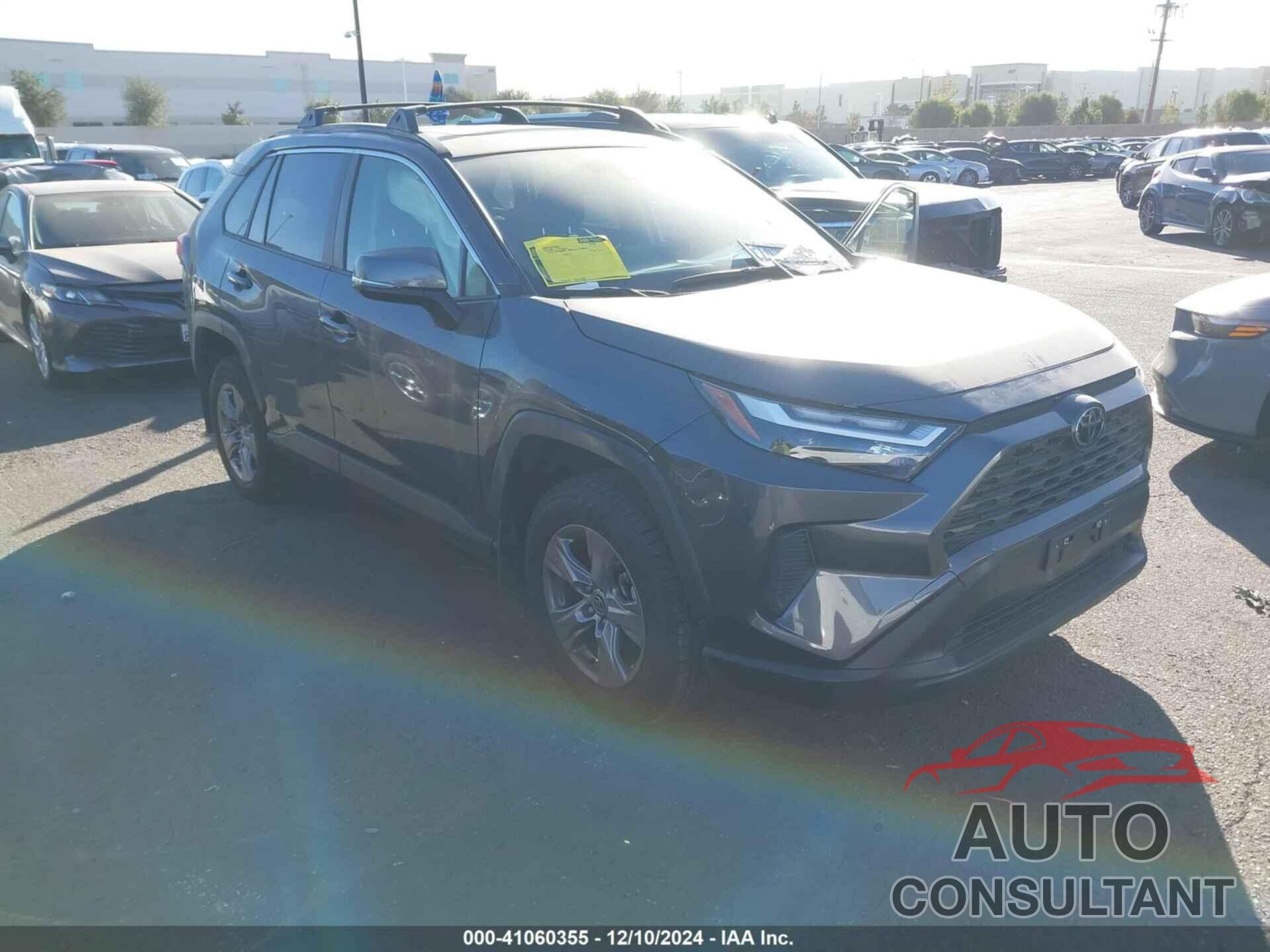 TOYOTA RAV4 2023 - JTMW1RFV4PJ025034