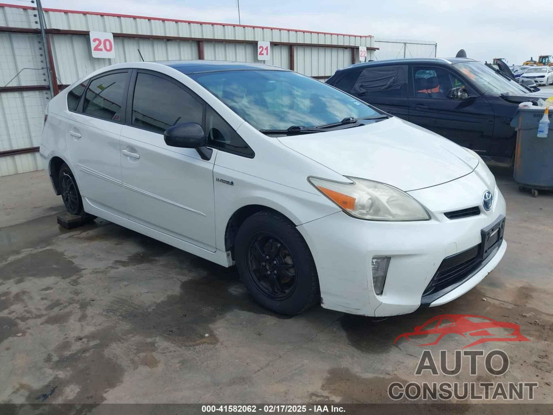 TOYOTA PRIUS 2014 - JTDKN3DUXE1851720