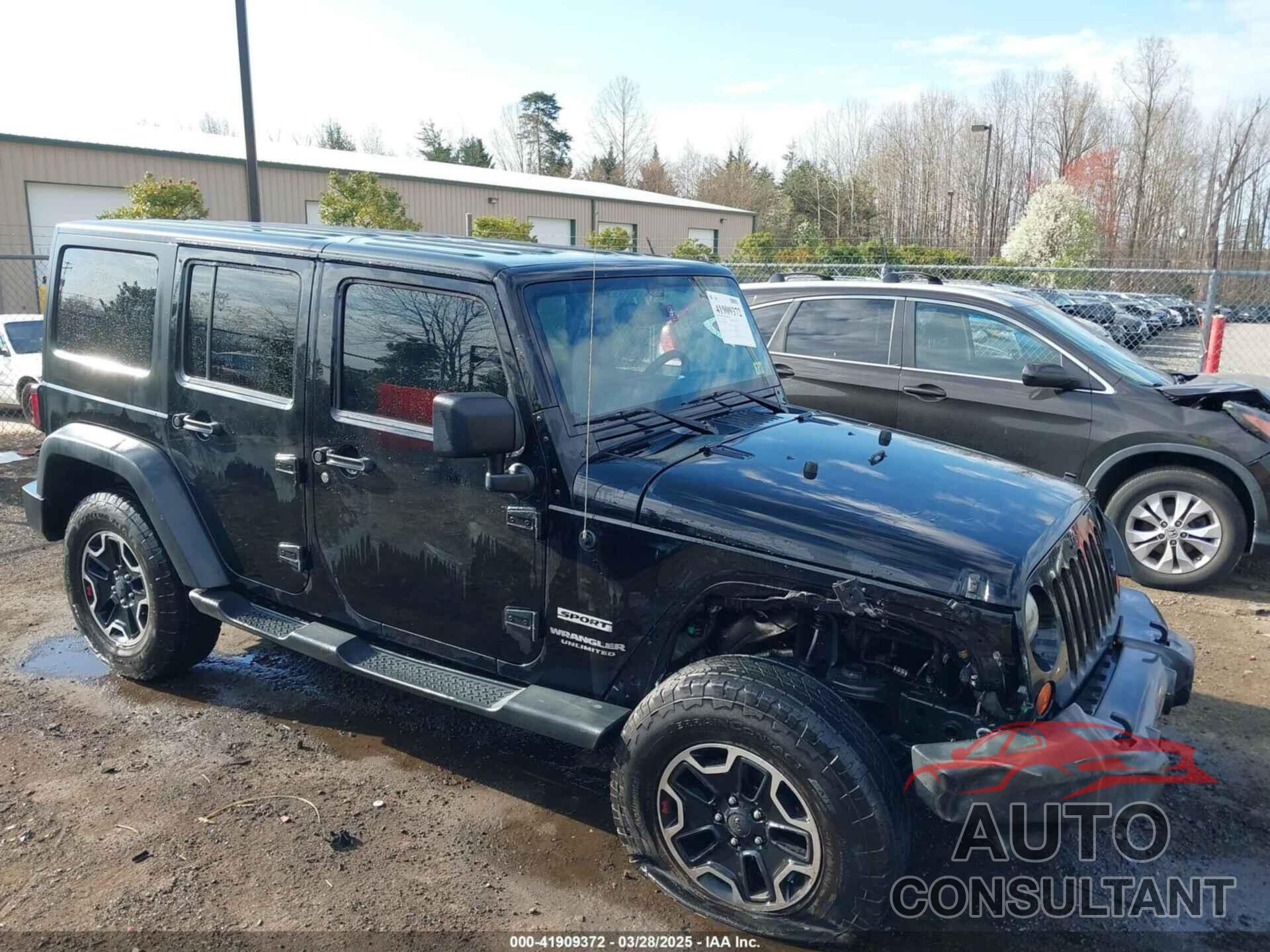 JEEP WRANGLER UNLIMITED 2013 - 1C4BJWDG8DL648870