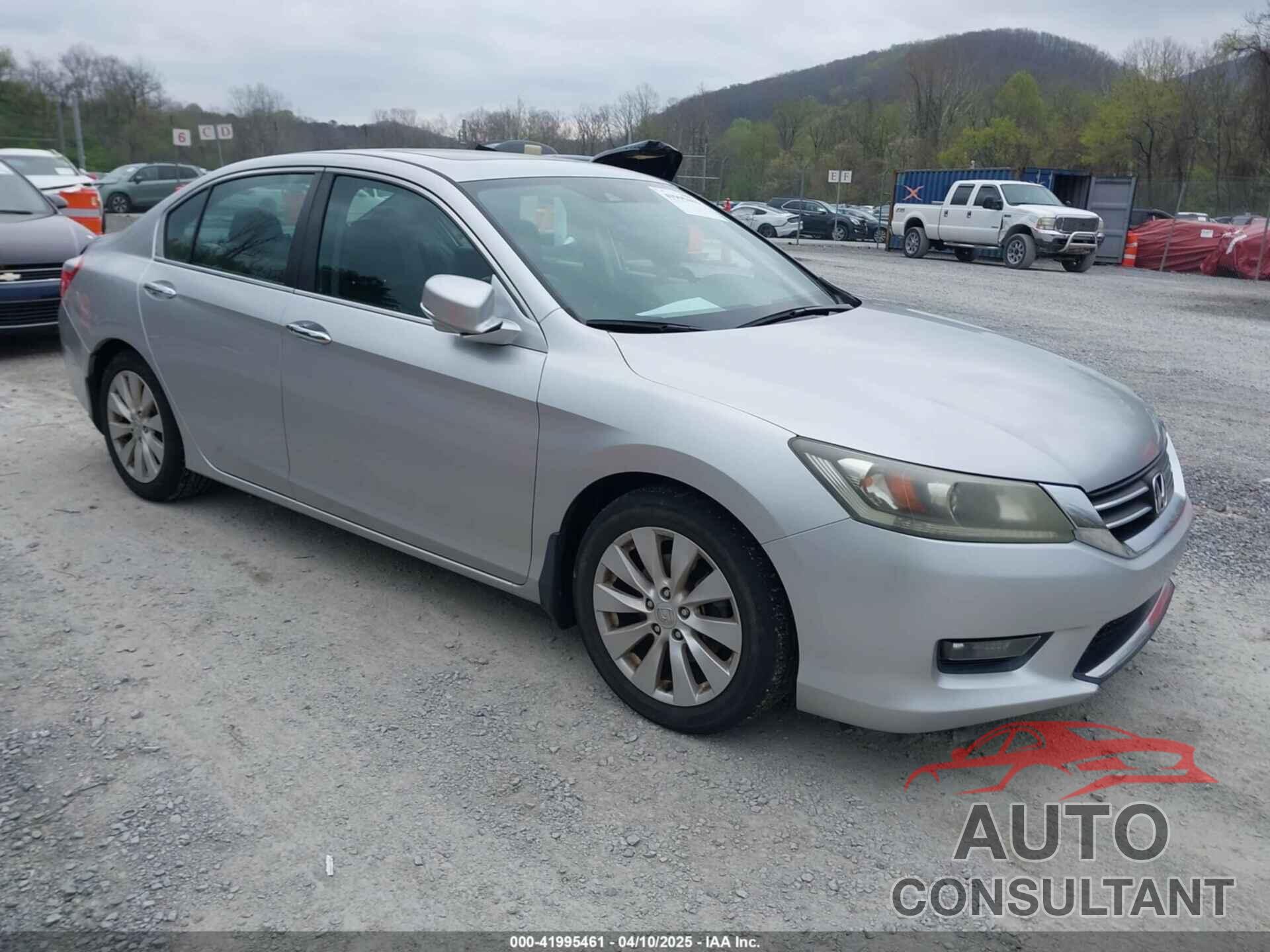 HONDA ACCORD 2015 - 1HGCR2F81FA102469
