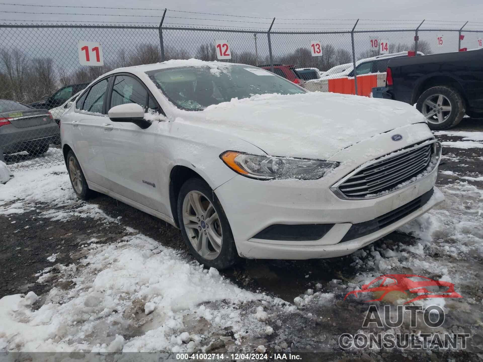FORD FUSION HYBRID 2018 - 3FA6P0LU8JR206548