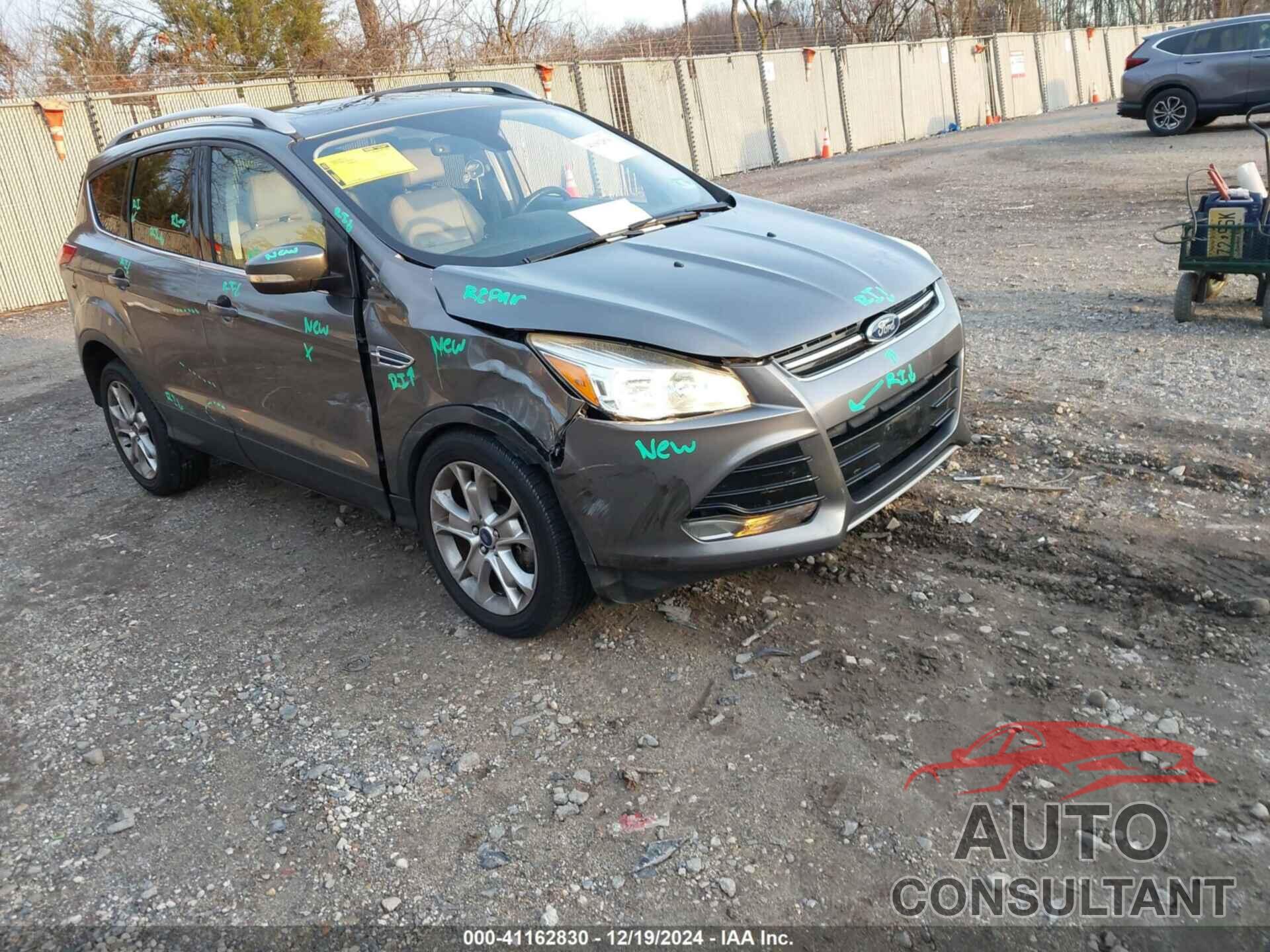 FORD ESCAPE 2014 - 1FMCU9J90EUE45840