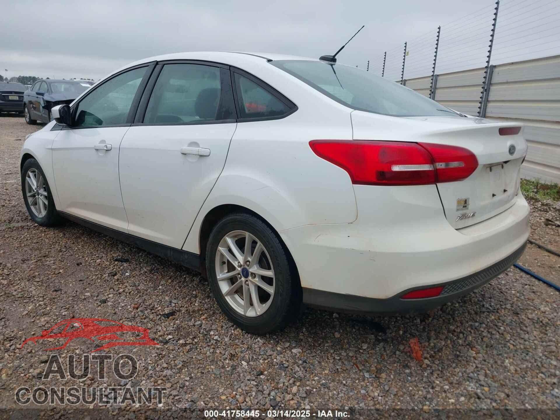 FORD FOCUS 2018 - 1FADP3F23JL225333