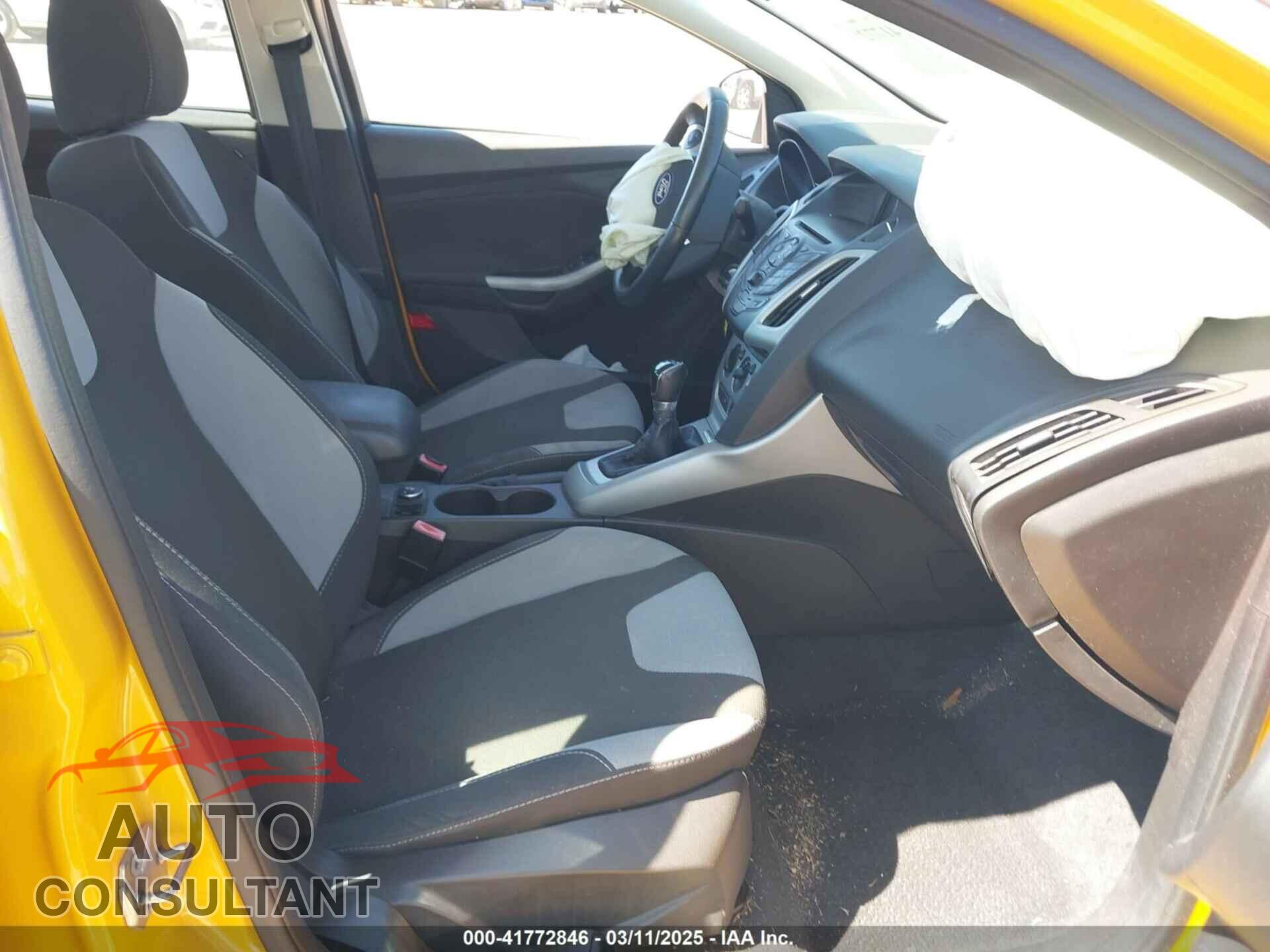 FORD FOCUS 2012 - 1FAHP3F25CL474527