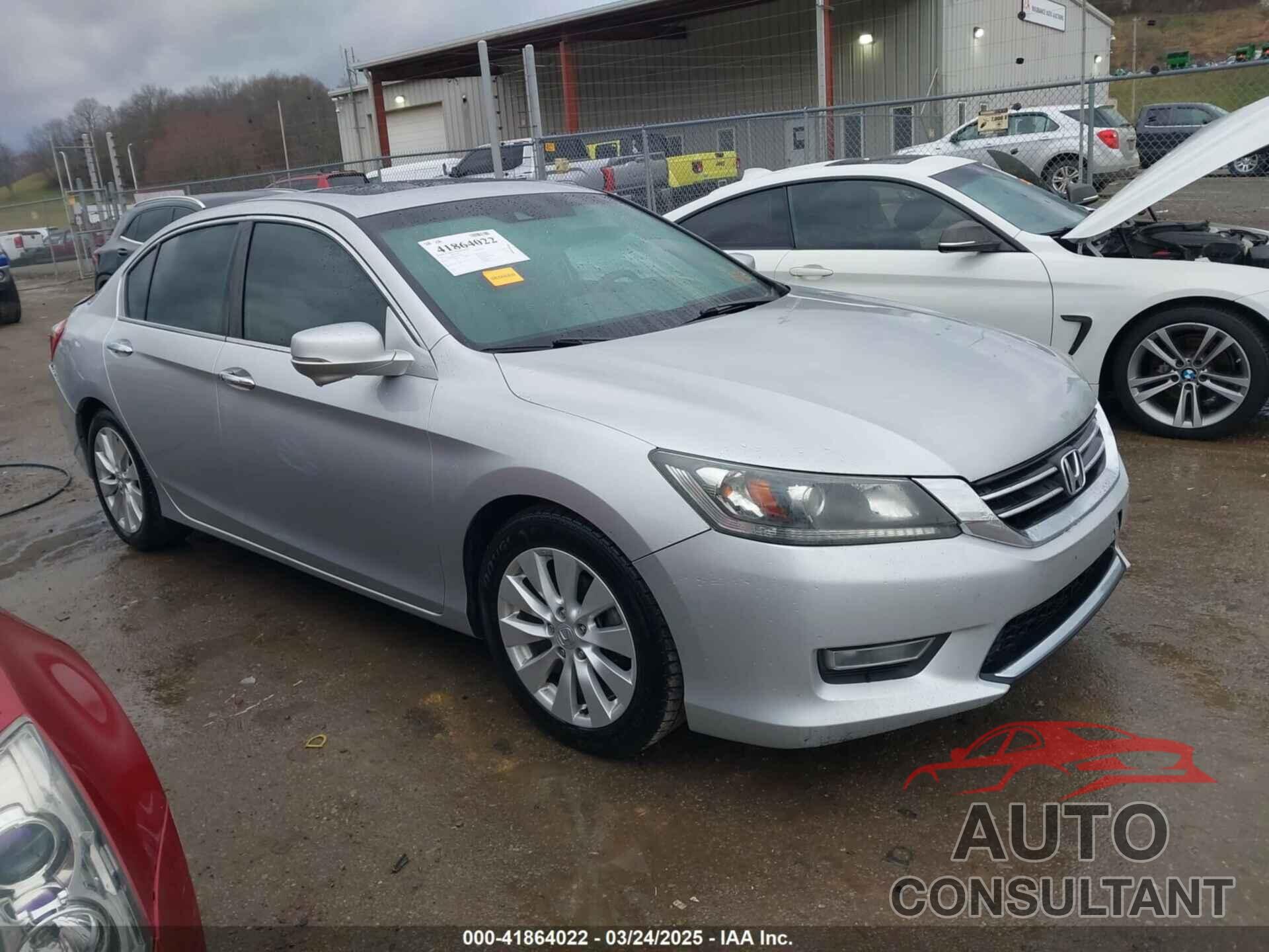 HONDA ACCORD 2013 - 1HGCR2F8XDA071882