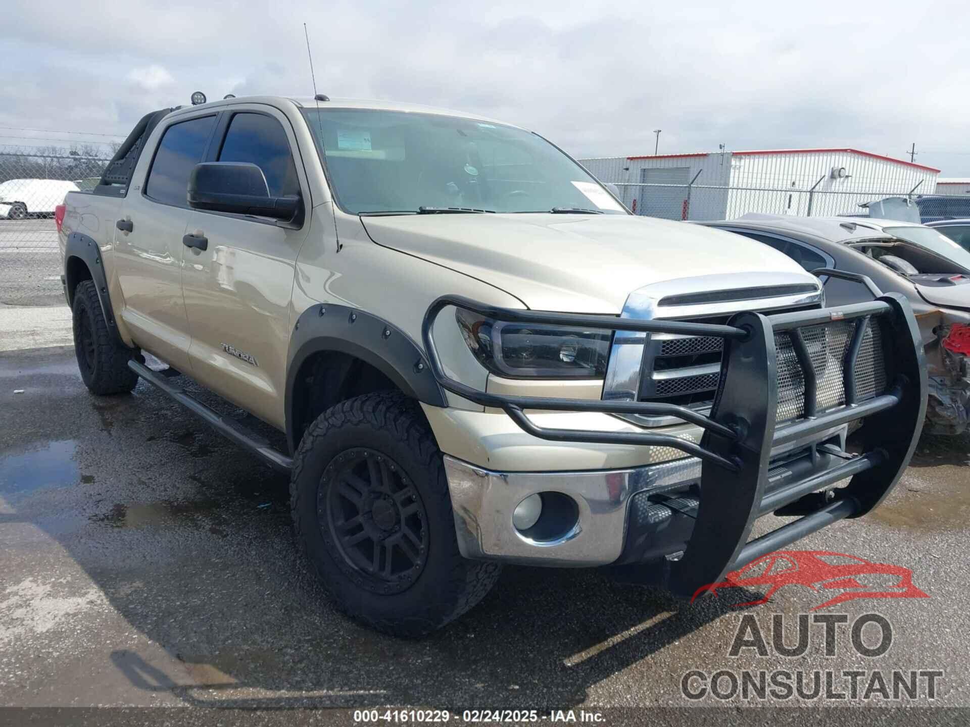 TOYOTA TUNDRA 2010 - 5TFEM5F17AX016146