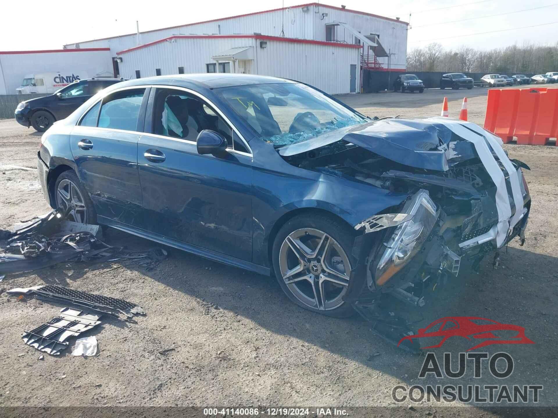 MERCEDES-BENZ A 220 2022 - W1K3G4FB3NJ365112