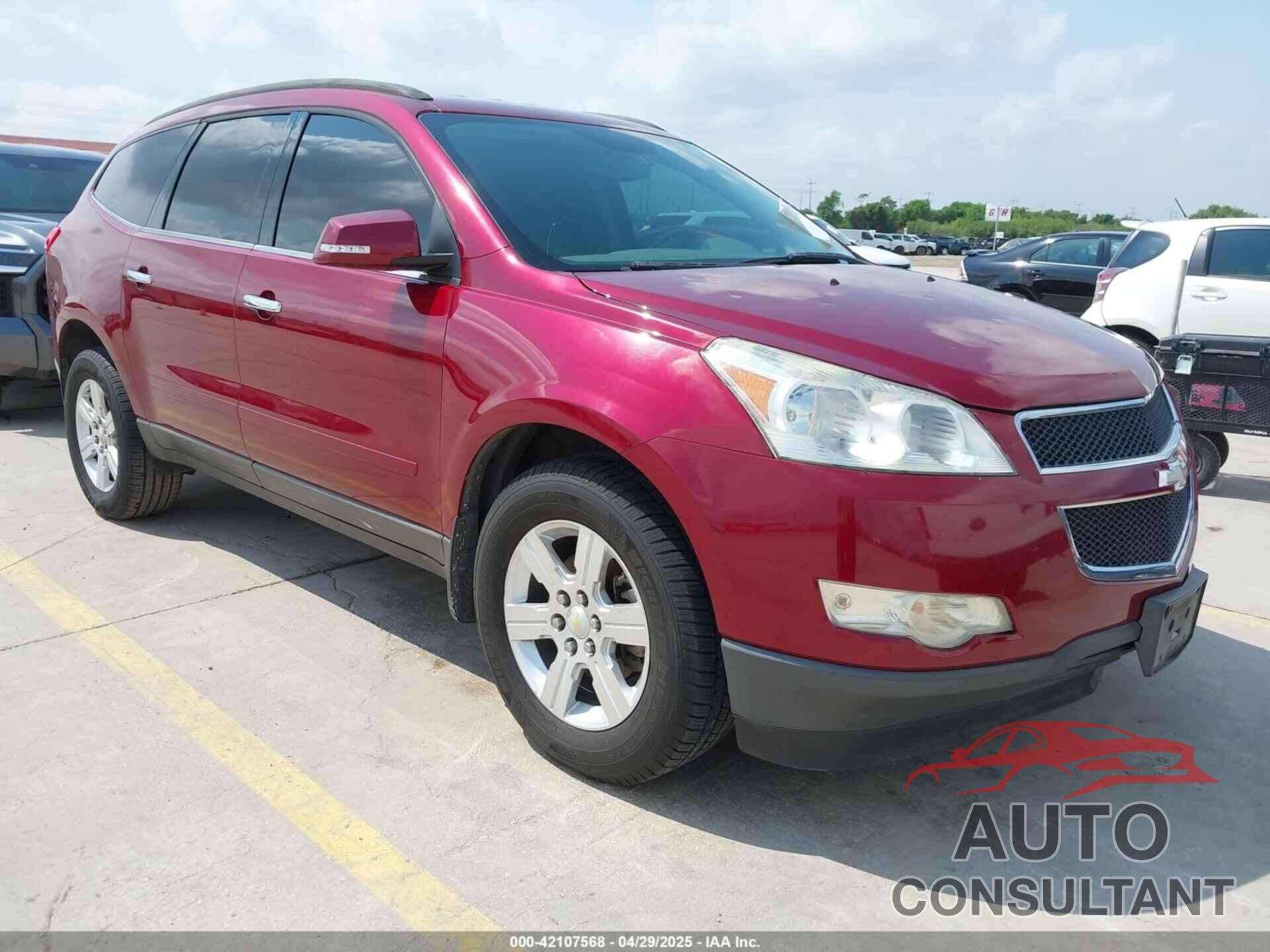 CHEVROLET TRAVERSE 2011 - 1GNKRGED8BJ286753