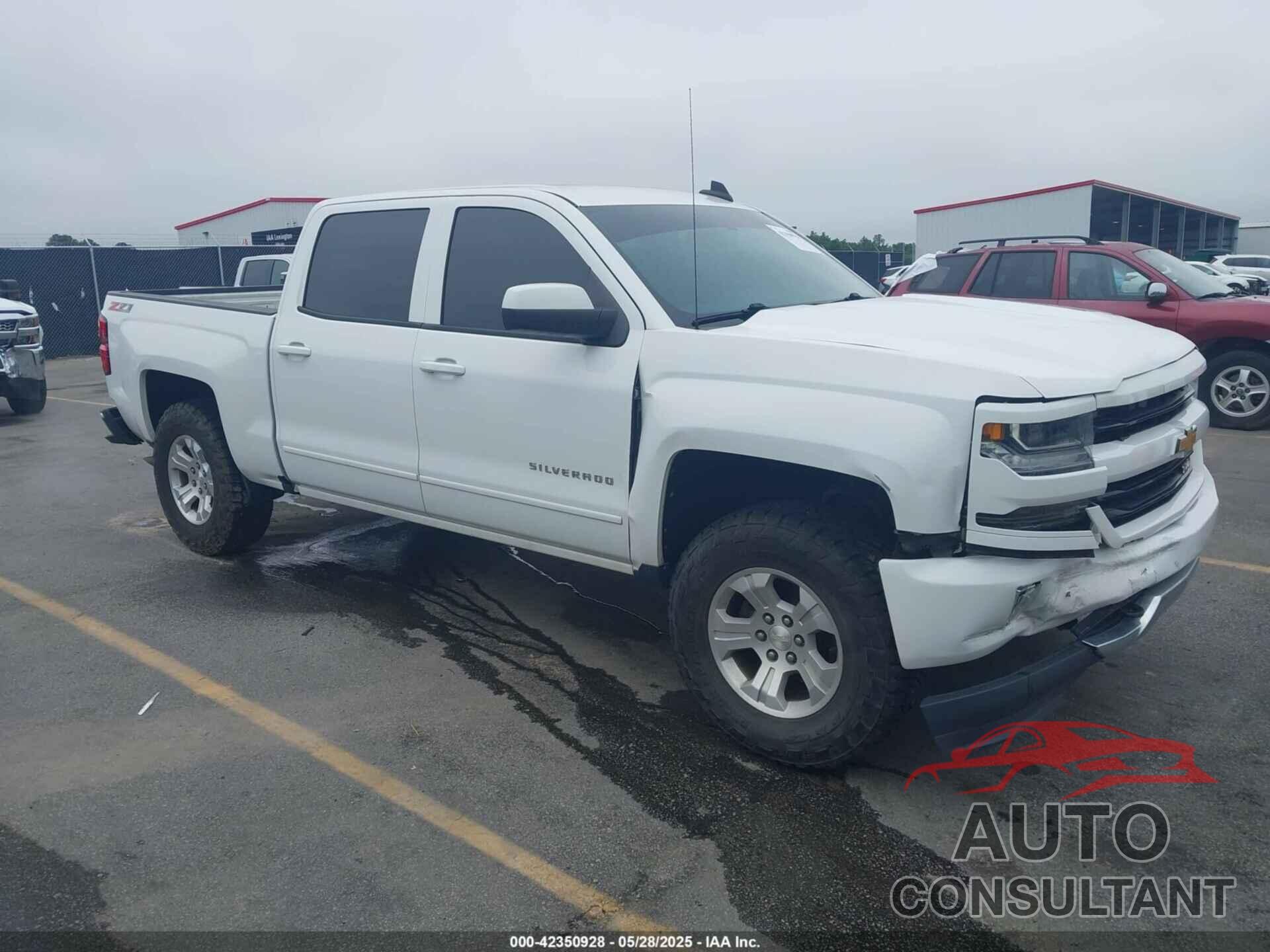 CHEVROLET SILVERADO 1500 2017 - 3GCUKREC5HG207963