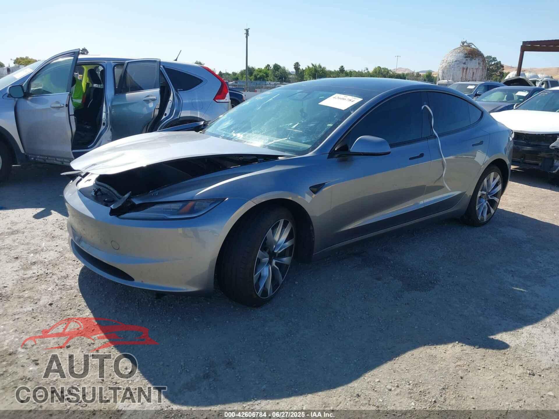 TESLA MODEL 3 2024 - 5YJ3E1EB1RF864830