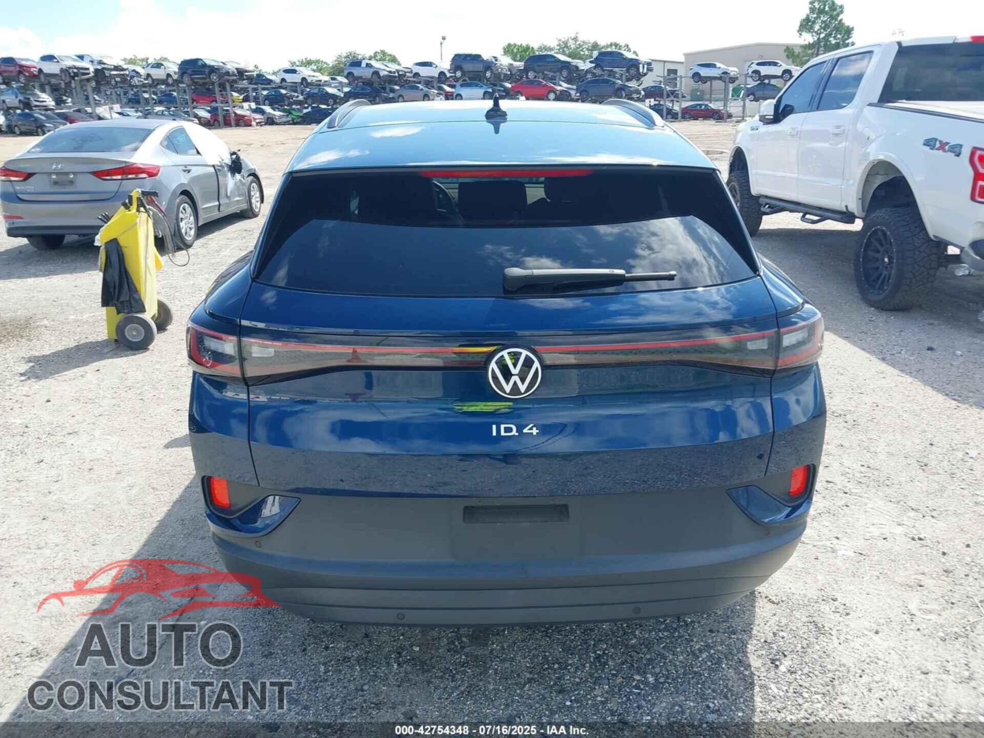 VOLKSWAGEN ID.4 2023 - 1V2CMPE82PC016815
