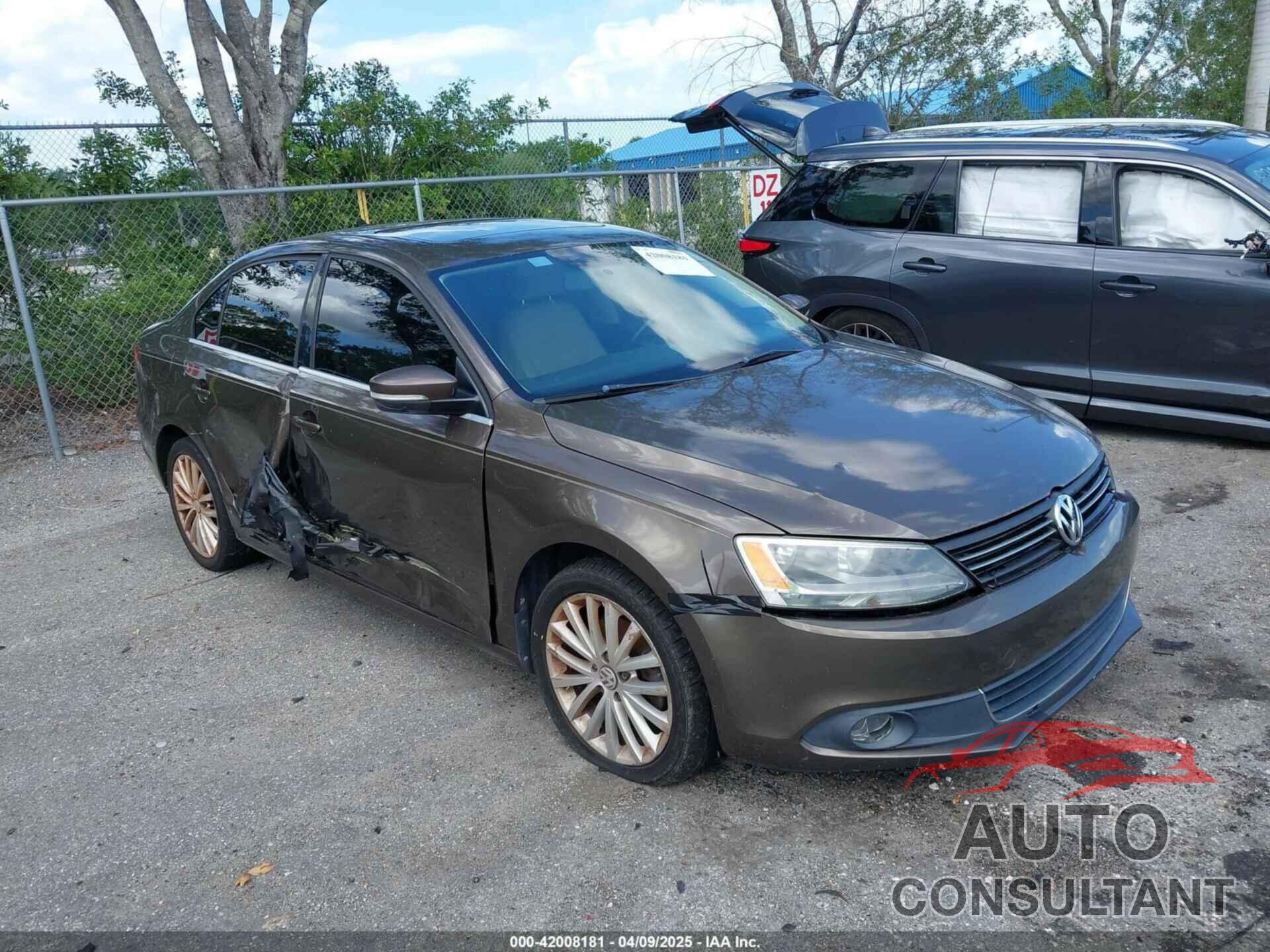 VOLKSWAGEN JETTA 2012 - 3VWLX7AJ9CM409833