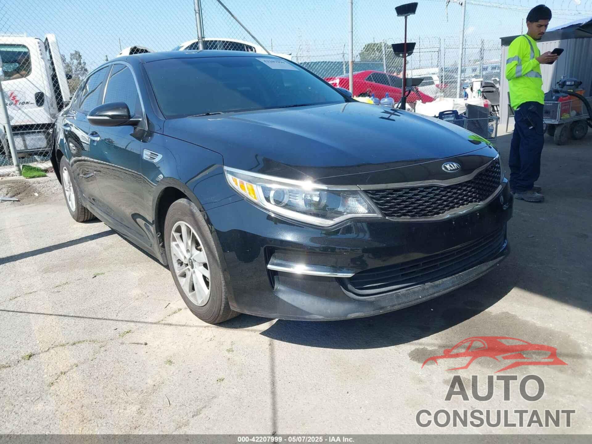 KIA OPTIMA 2018 - 5XXGT4L3XJG234326