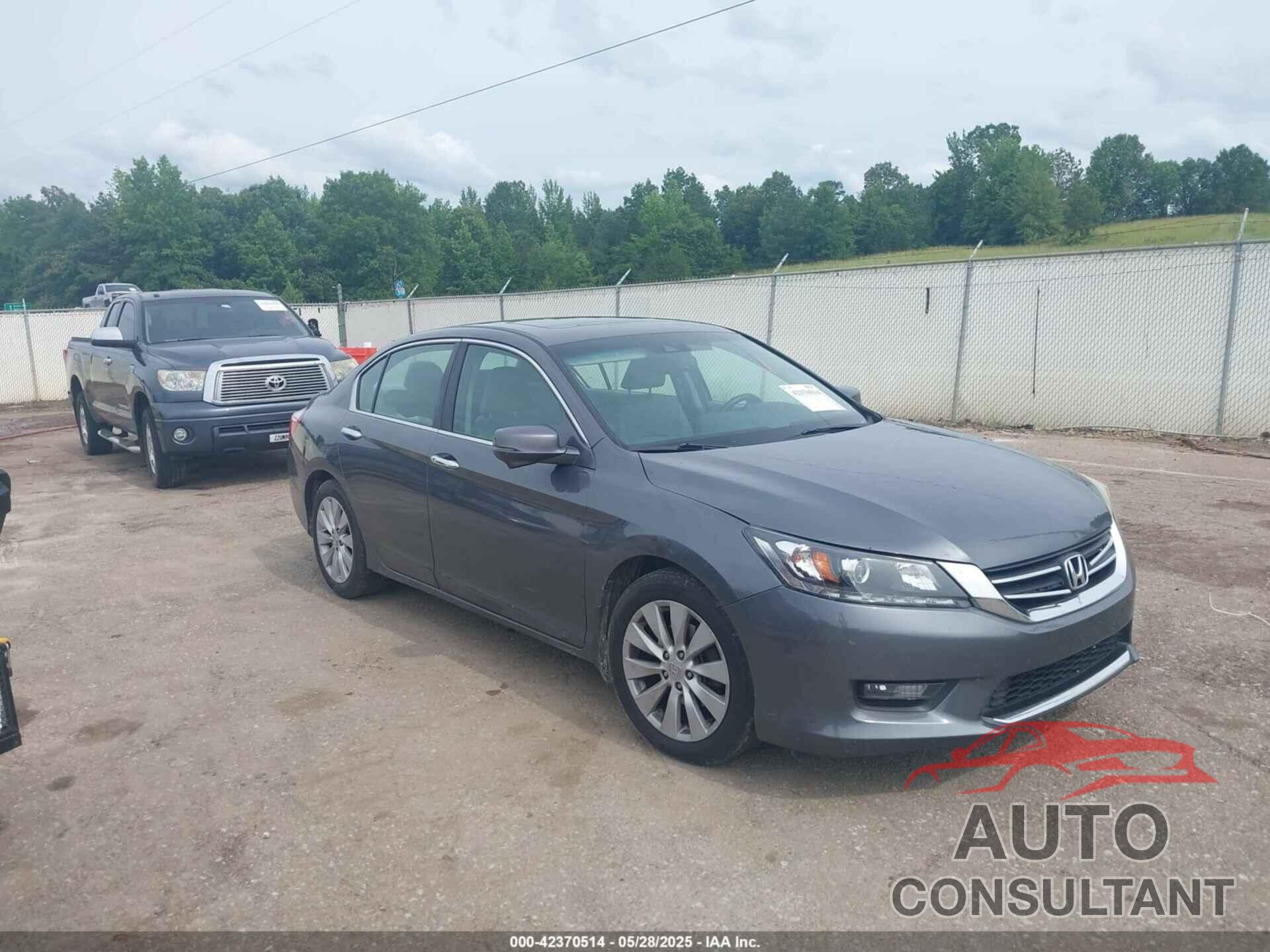 HONDA ACCORD 2015 - 1HGCR3F82FA000488