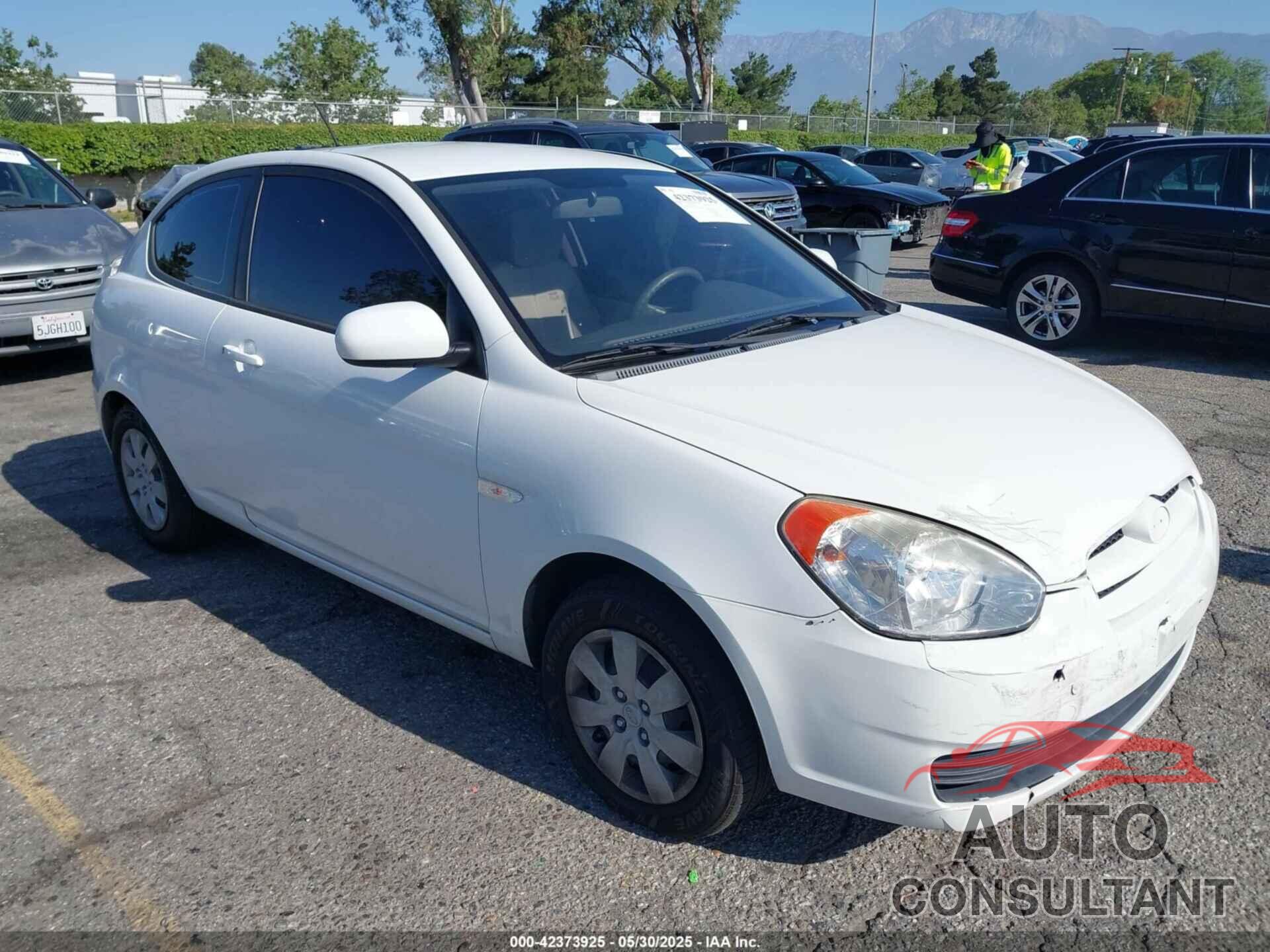 HYUNDAI ACCENT 2010 - KMHCM3AC4AU171593