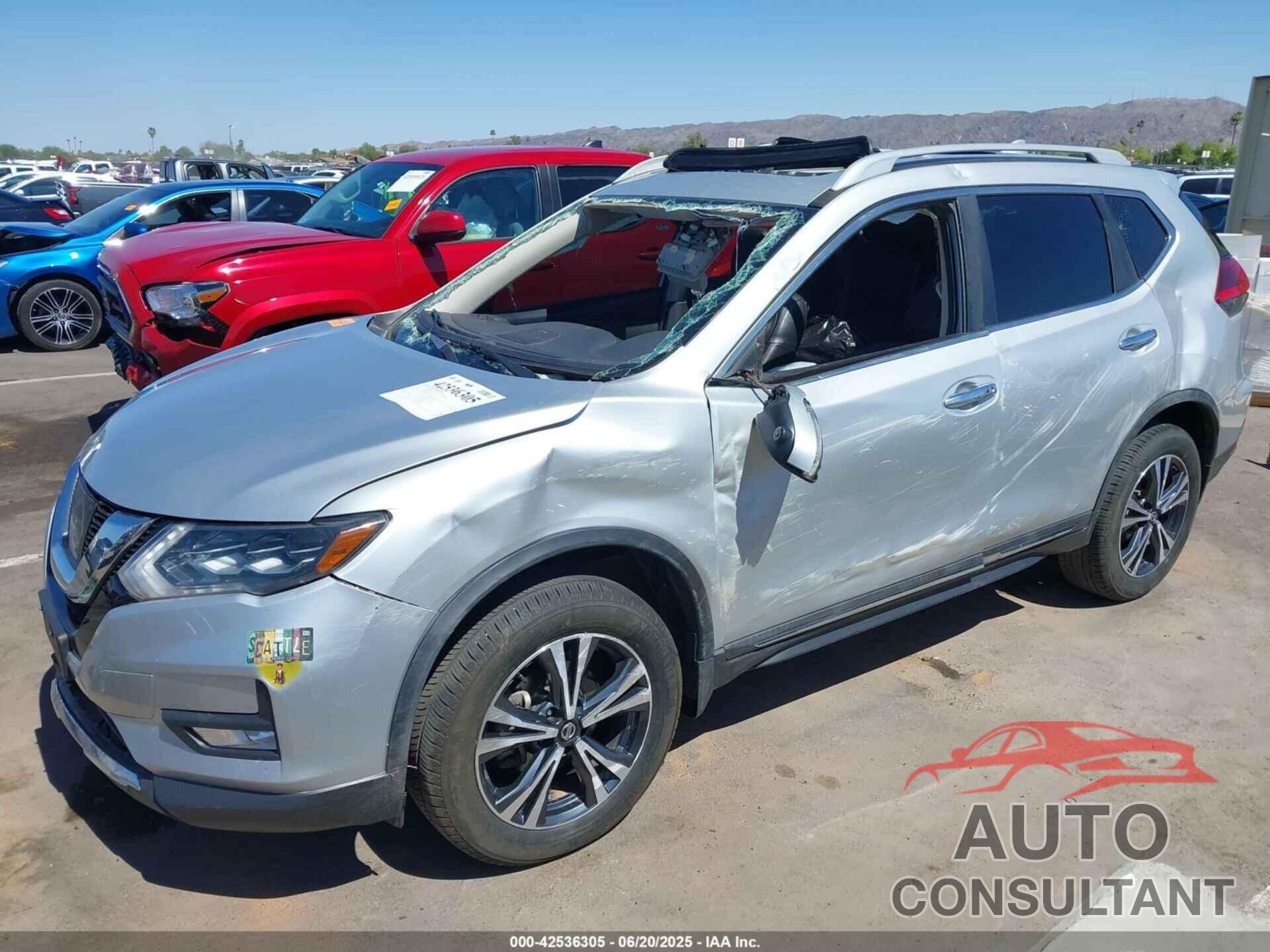 NISSAN ROGUE 2017 - 5N1AT2MVXHC881132