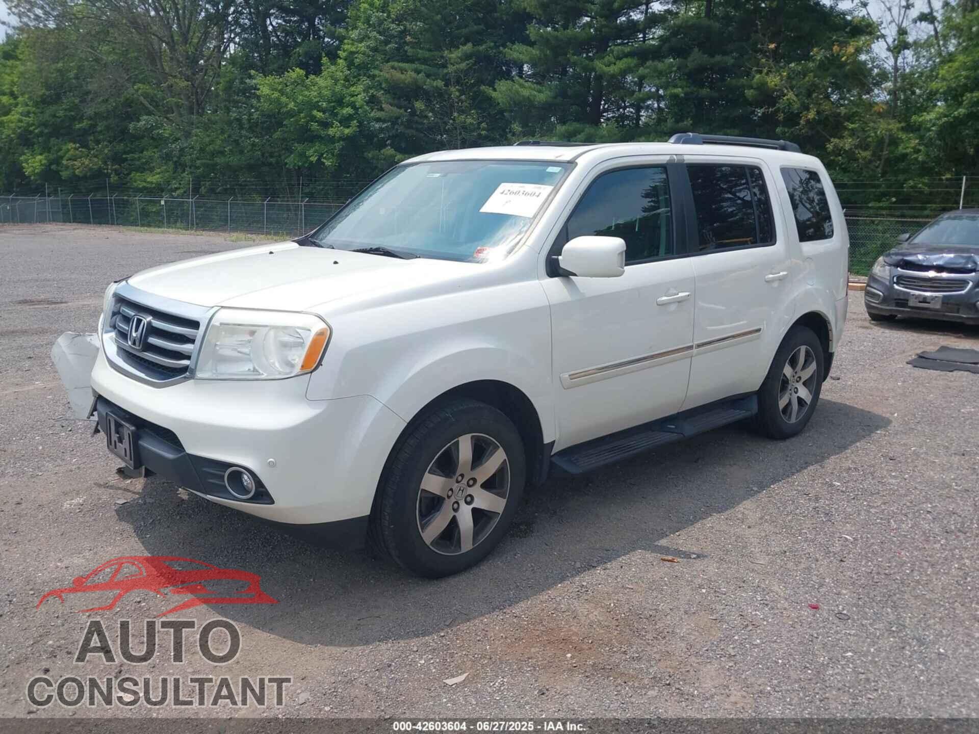 HONDA PILOT 2013 - 5FNYF4H98DB020001