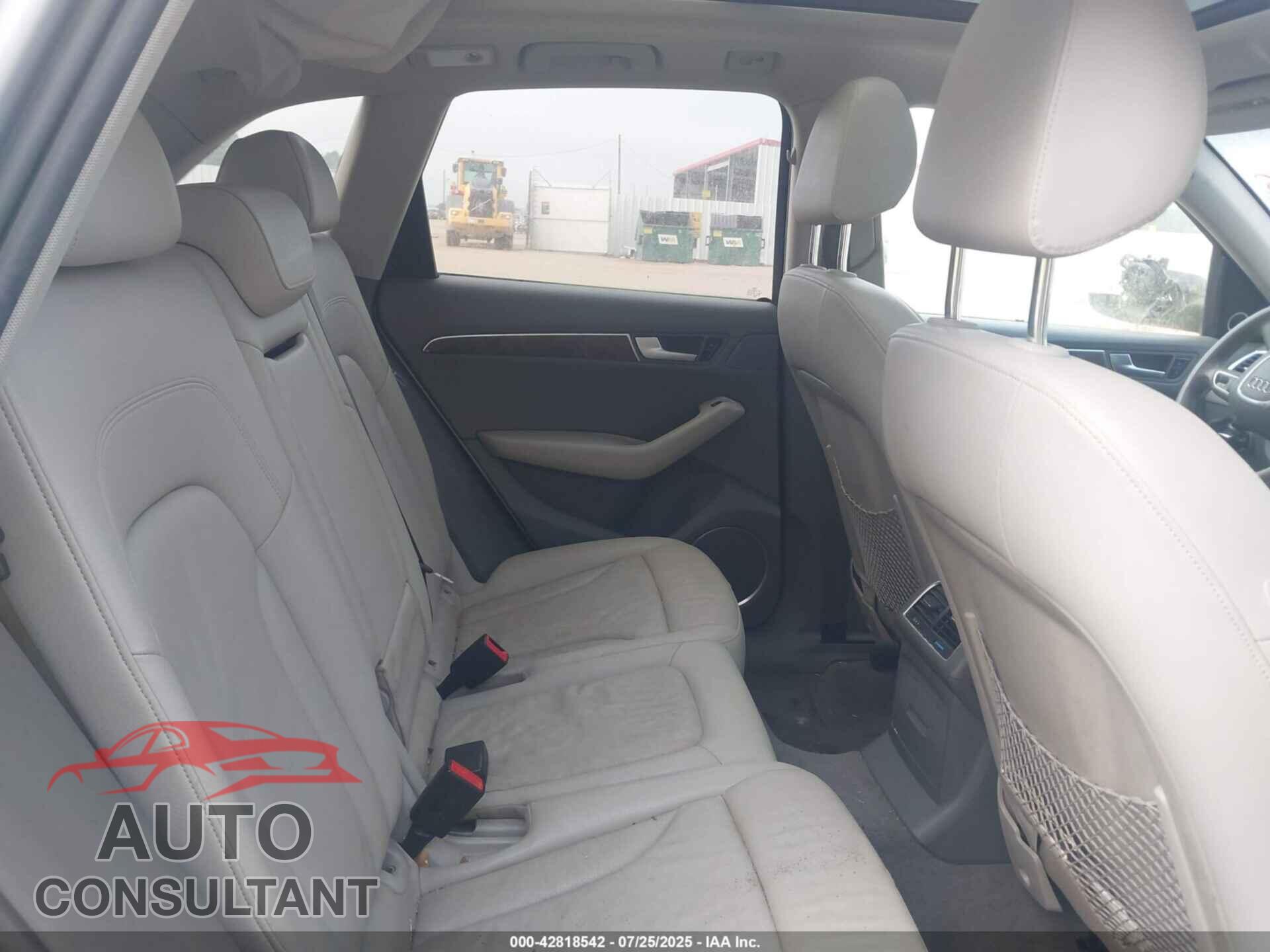 AUDI Q5 2012 - WA1DKAFP1CA005237