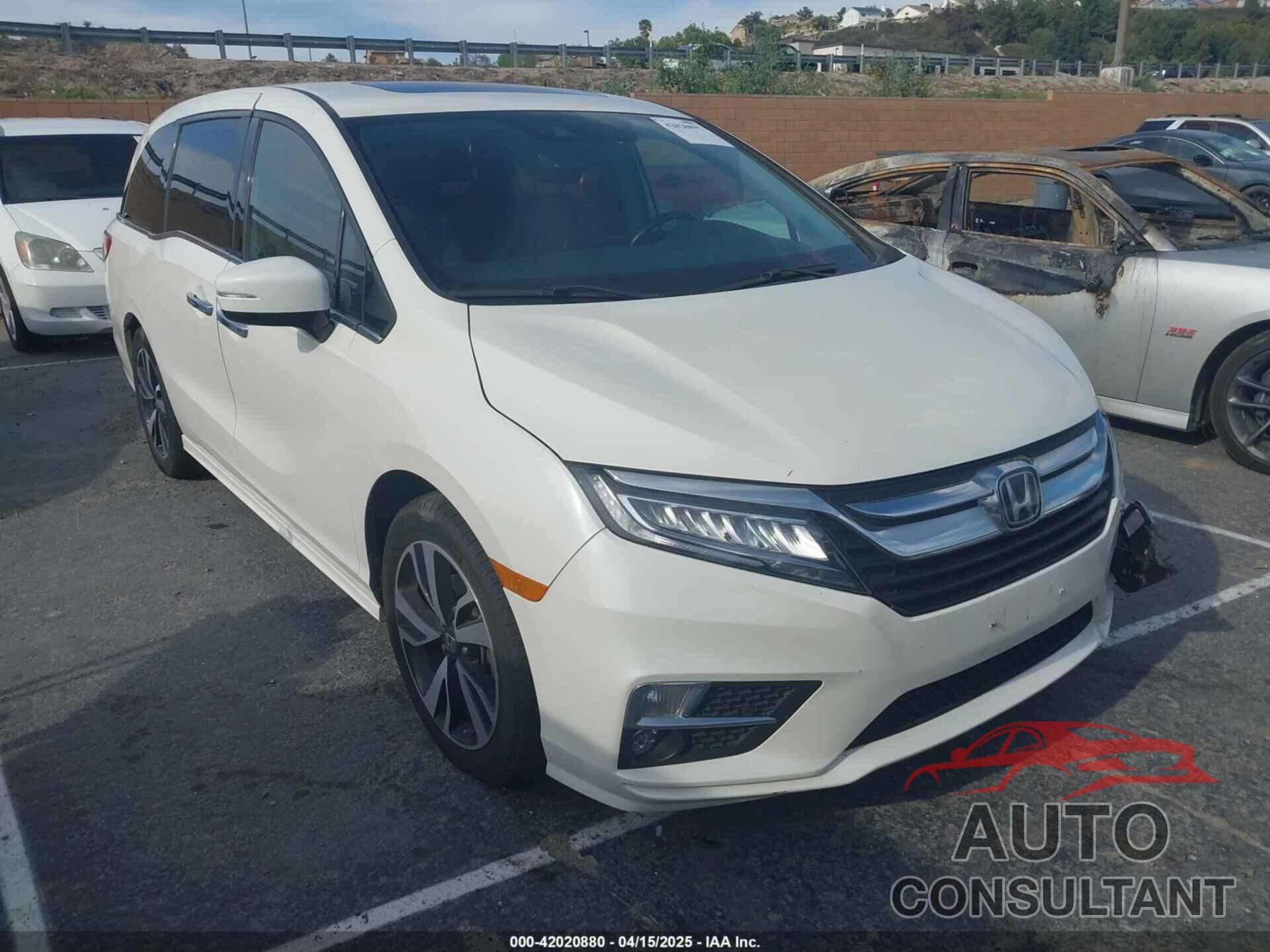 HONDA ODYSSEY 2018 - 5FNRL6H90JB024046